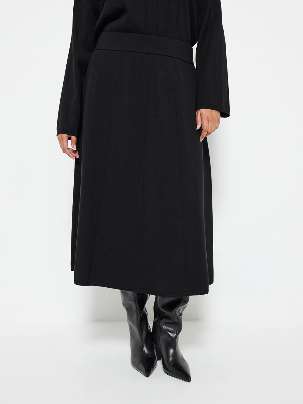 A Line Knit Skirt - Image 7