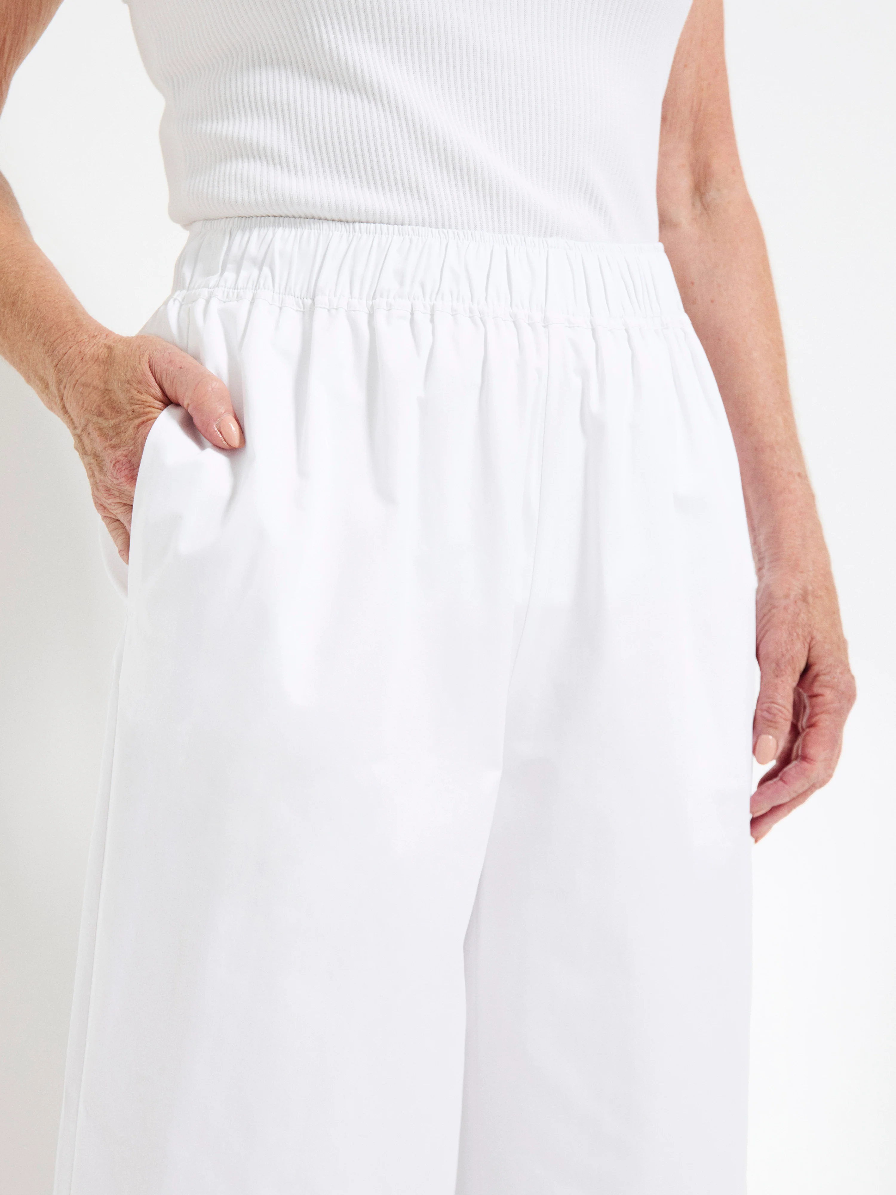Amaya Pant - Image 3