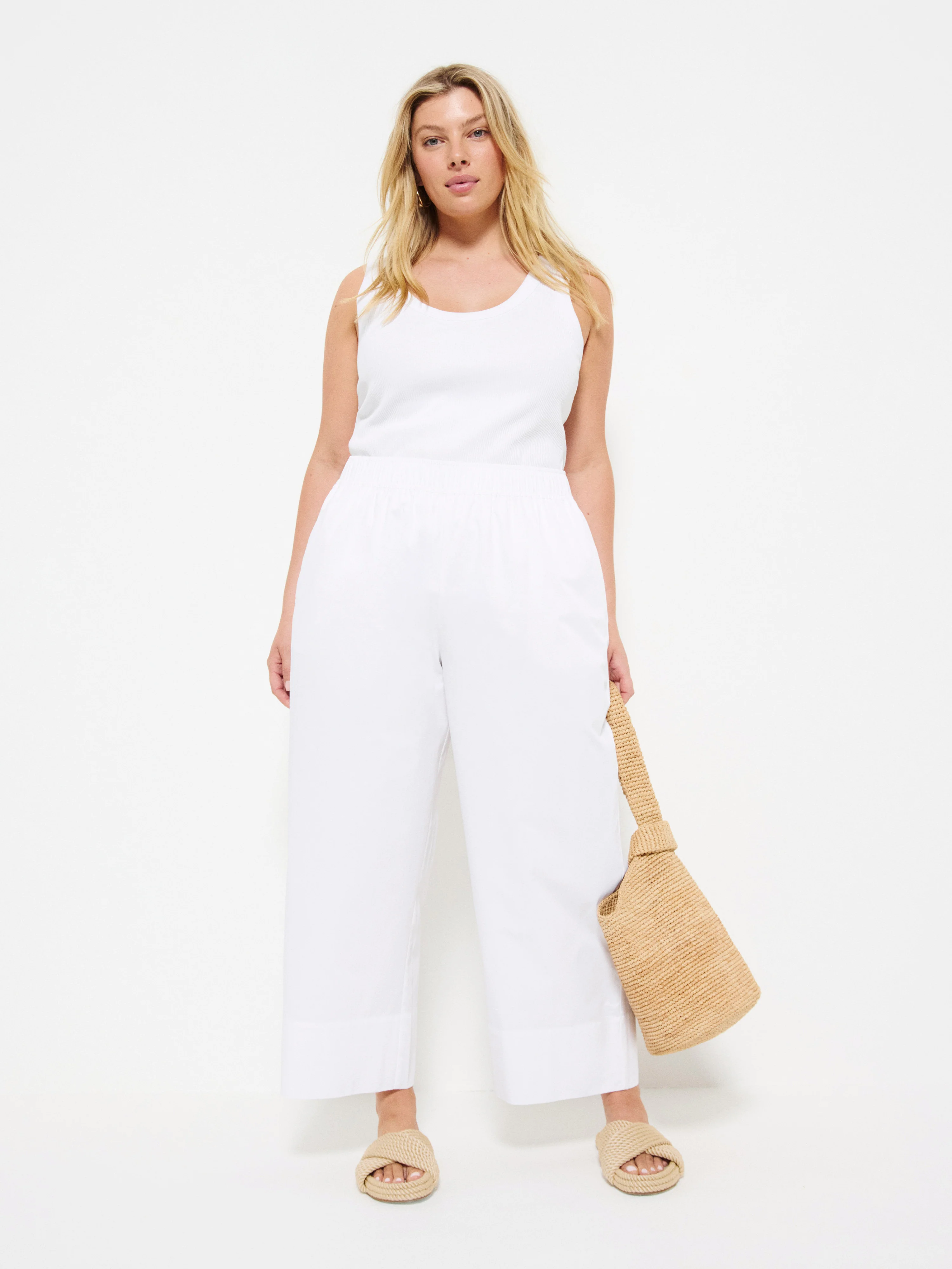Amaya Pant - Image 5