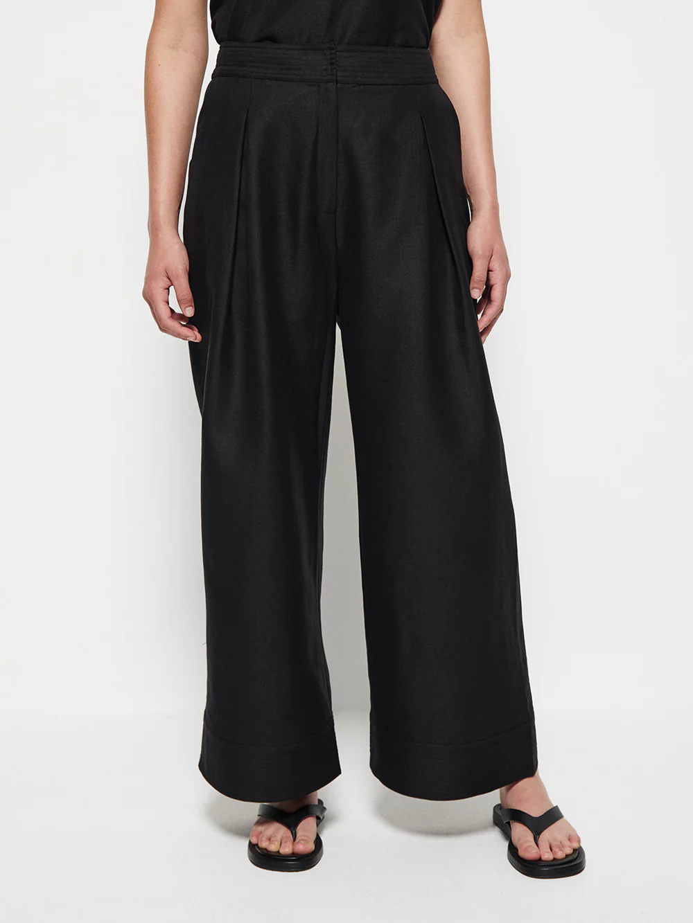Amy Pant - Image 2