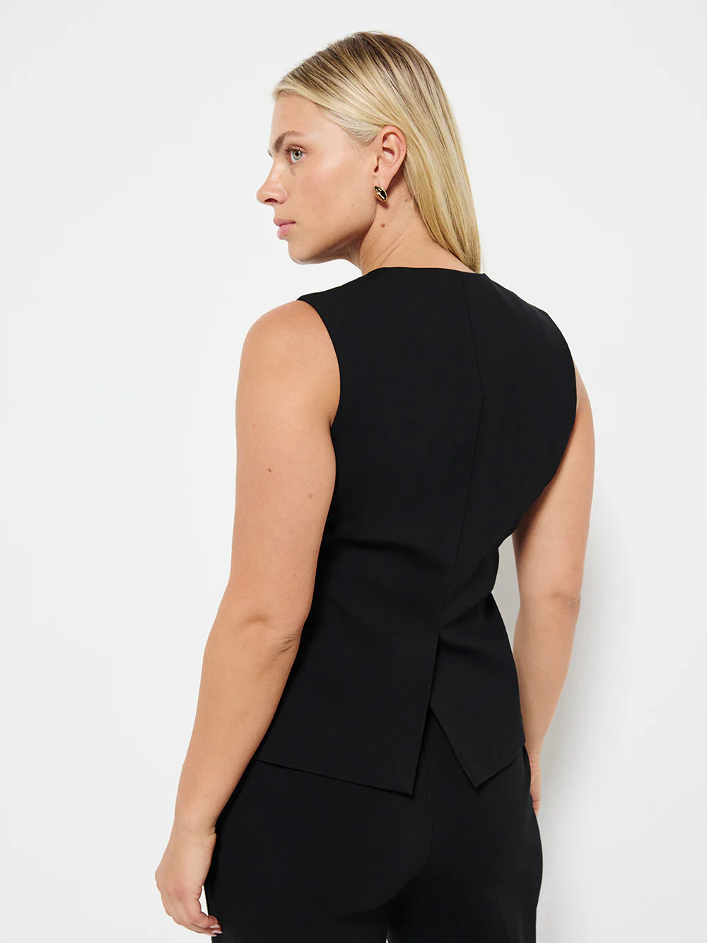 Andrea Vest - Image 3
