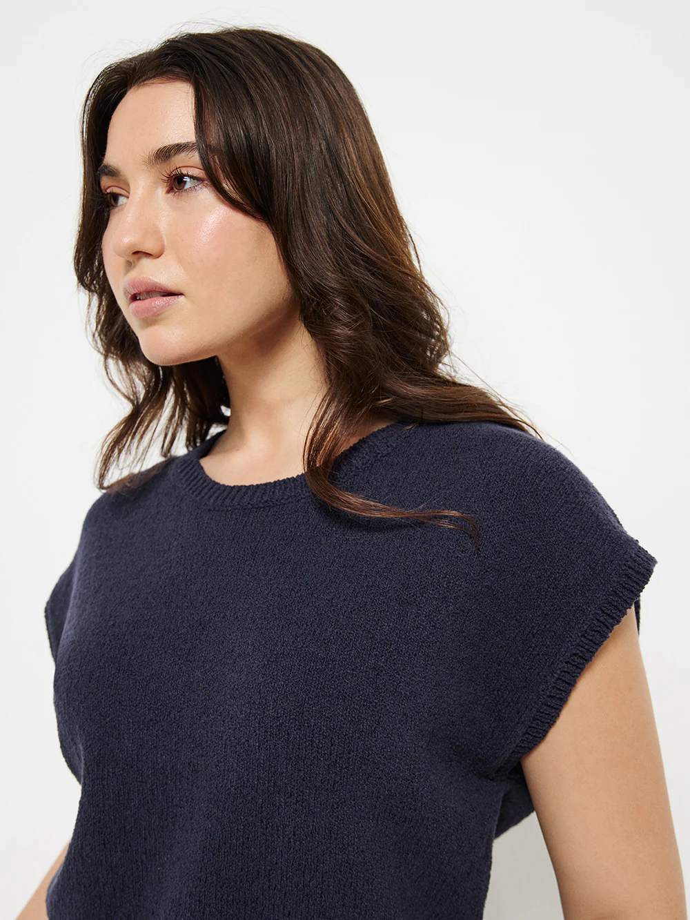 Anika Knit Vest - Image 2