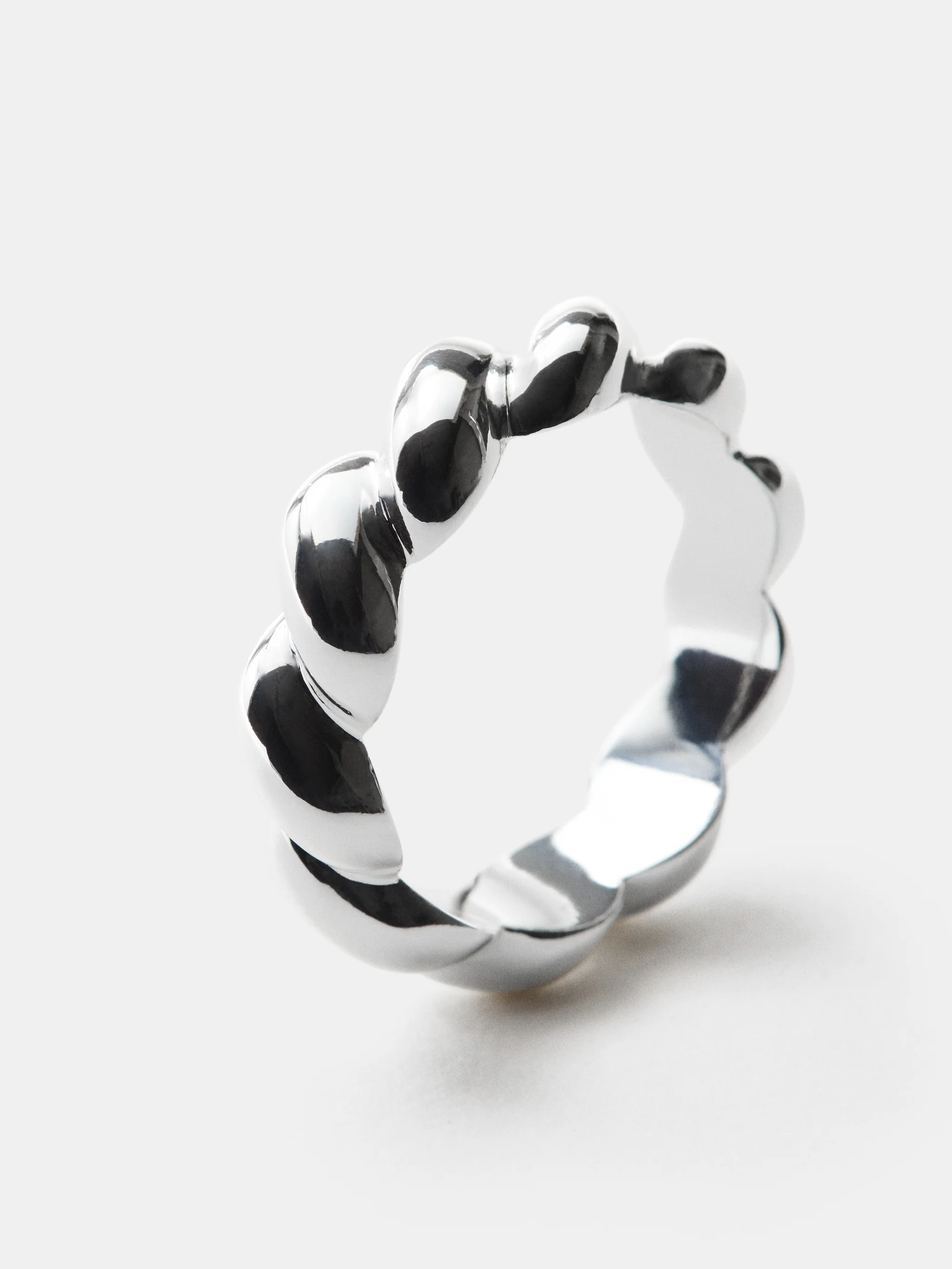 Audrey Twist Ring - Image 3