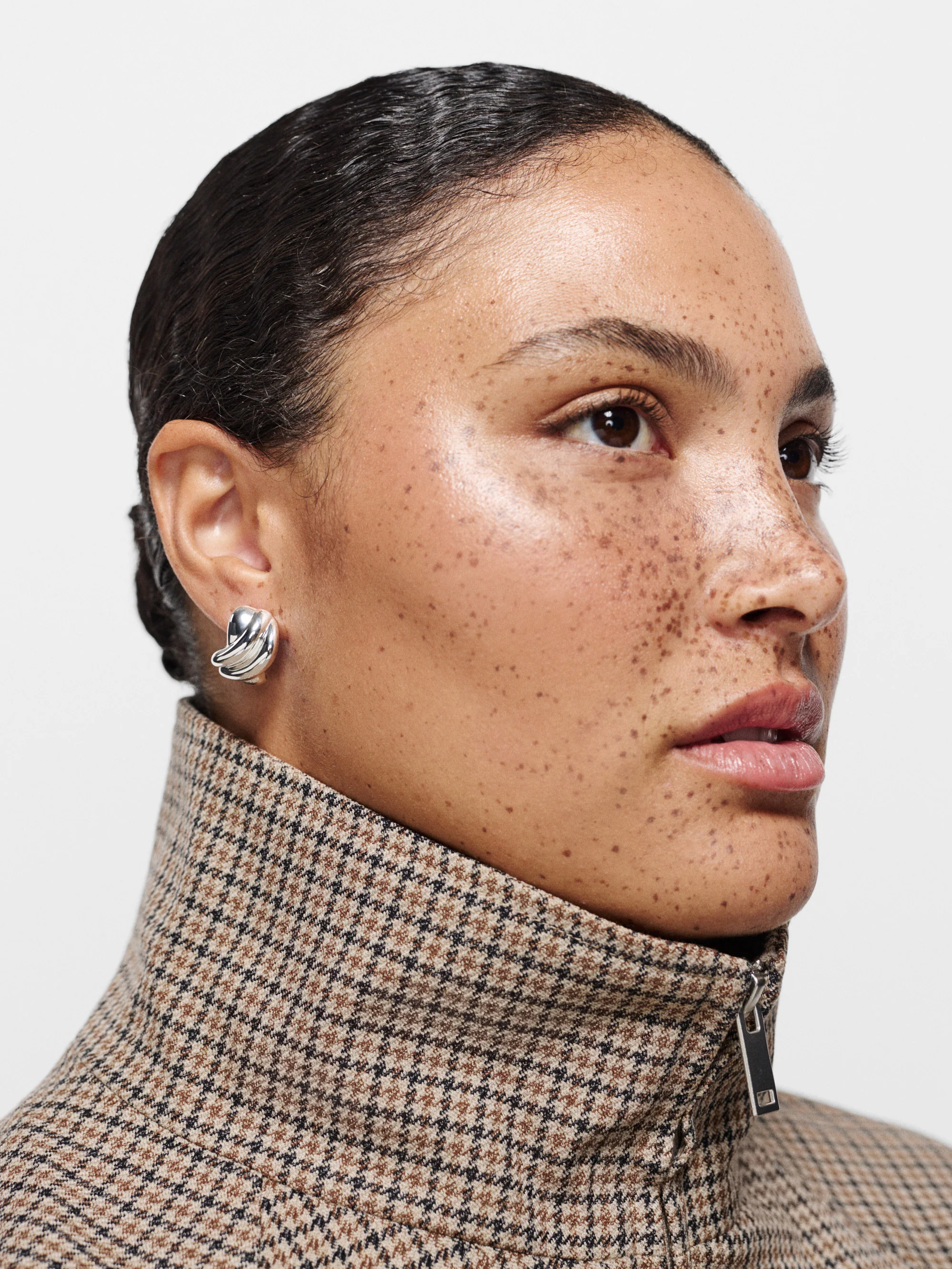 Audrey Twist Studs - Image 2