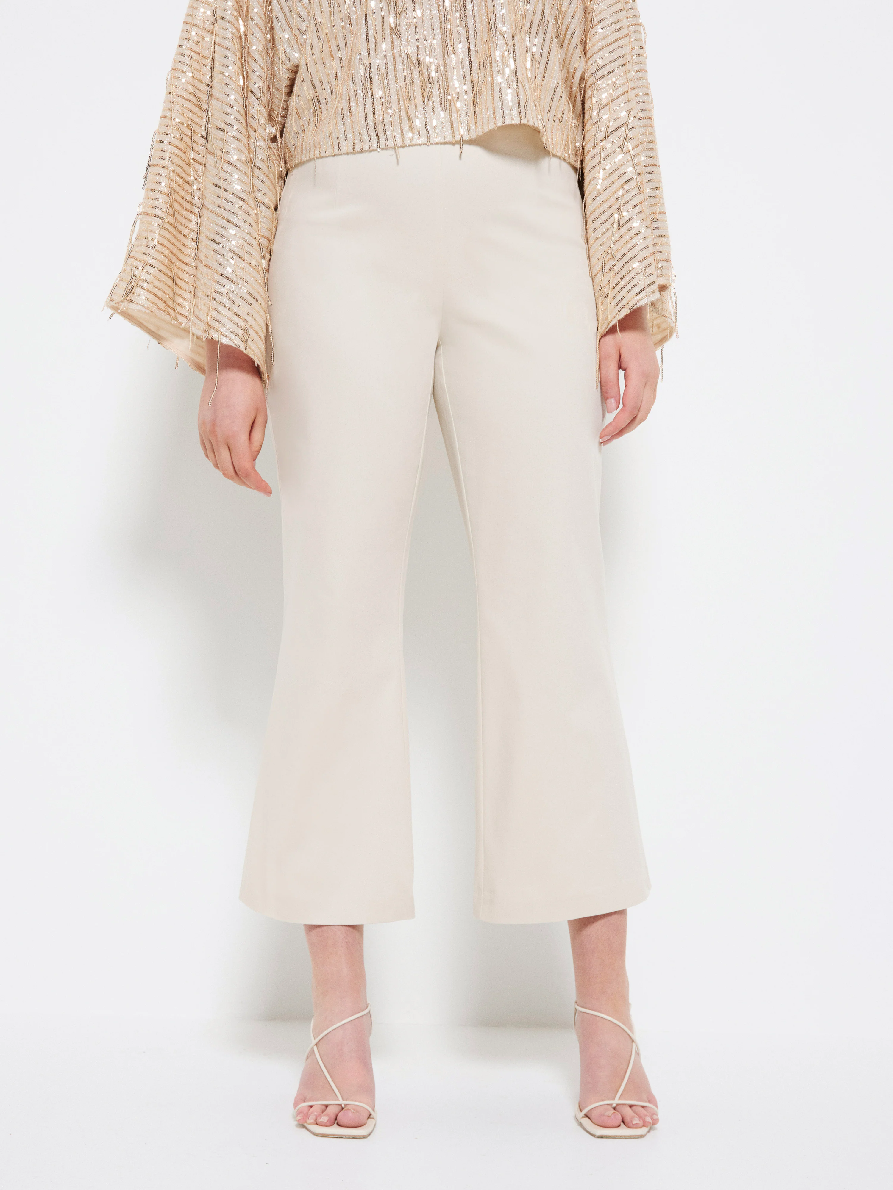 Ava Pant - Image 2