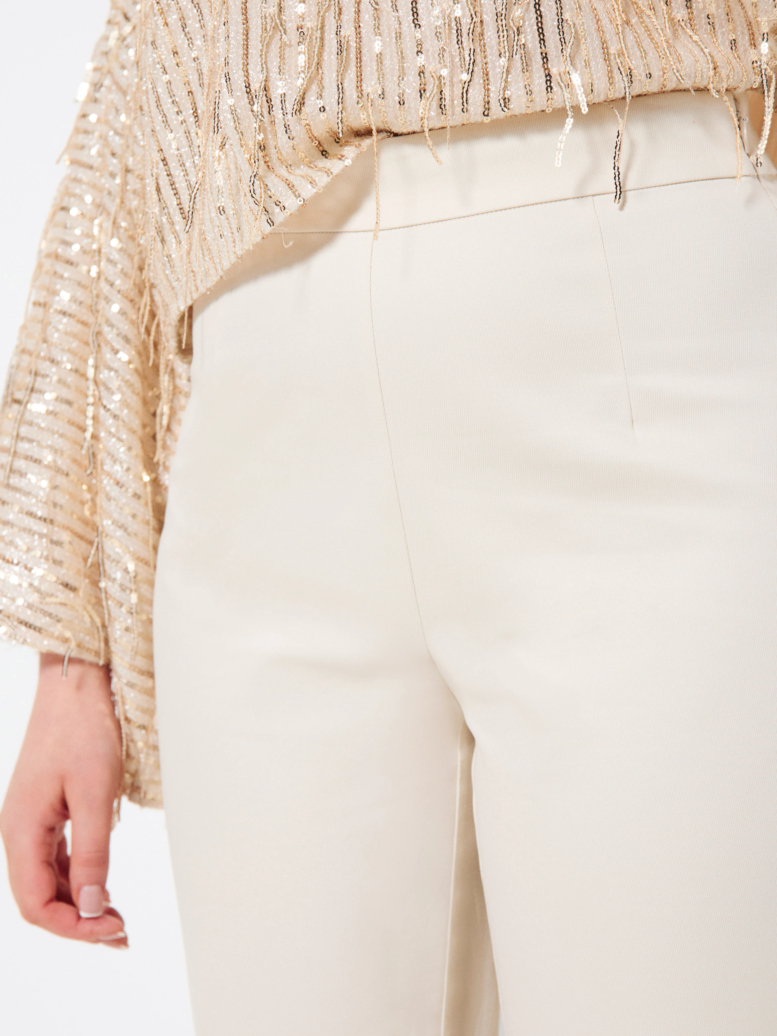 Ava Pant - Image 3