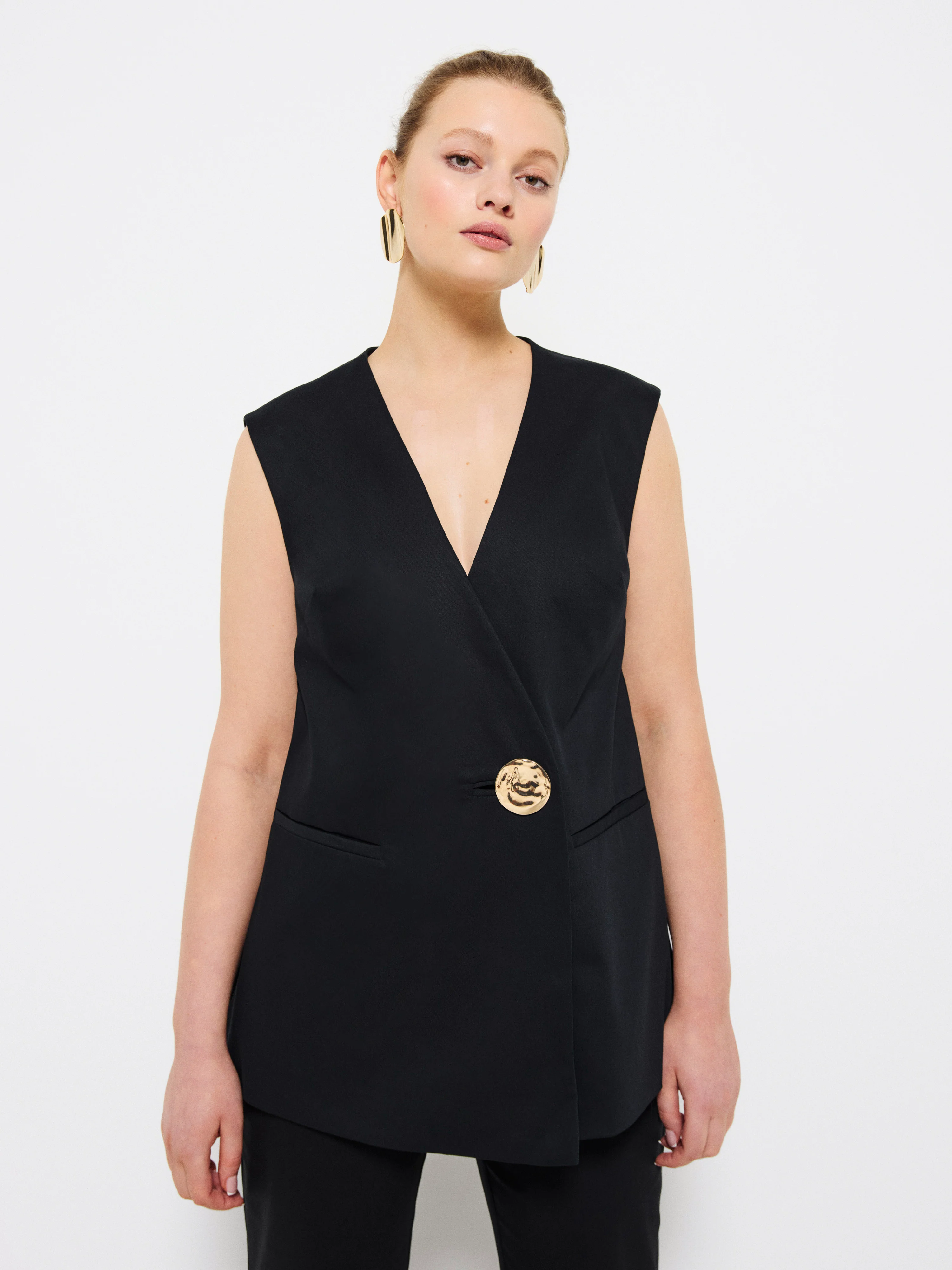 Ava Vest