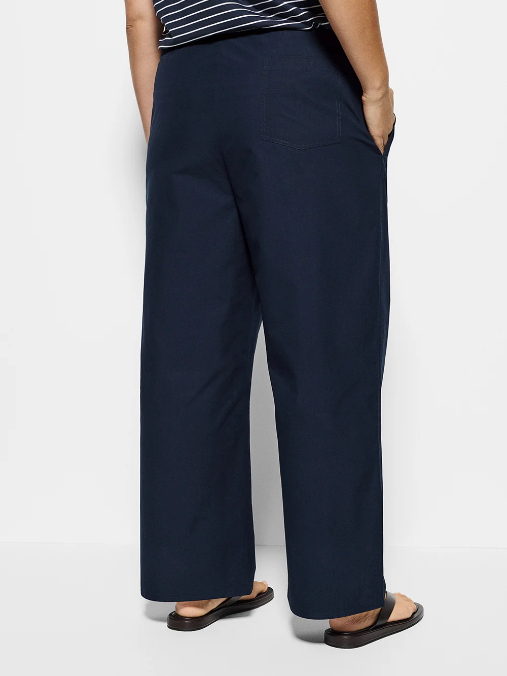 Brienna Pant - Image 8