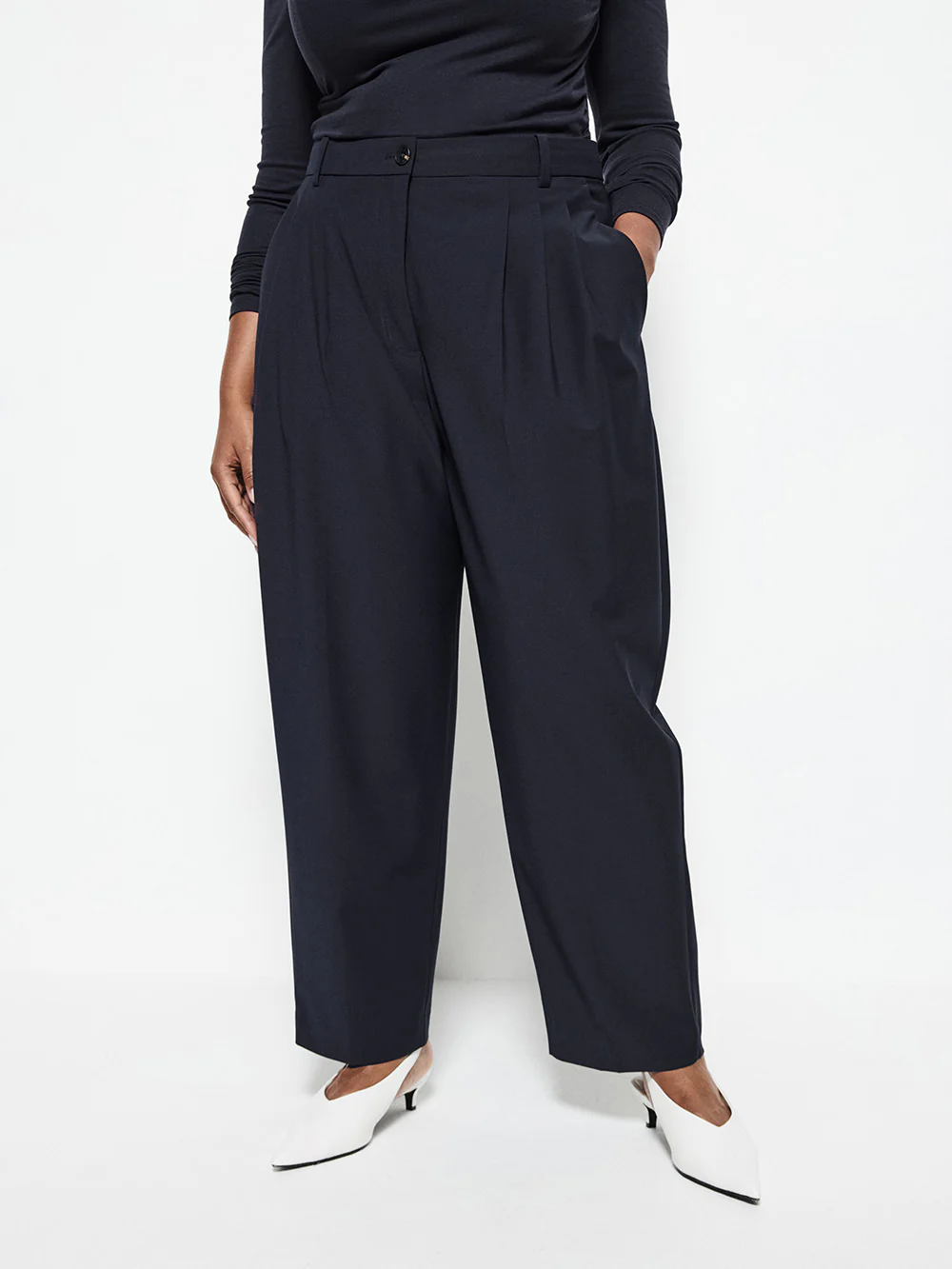 Cara Pant - Image 6