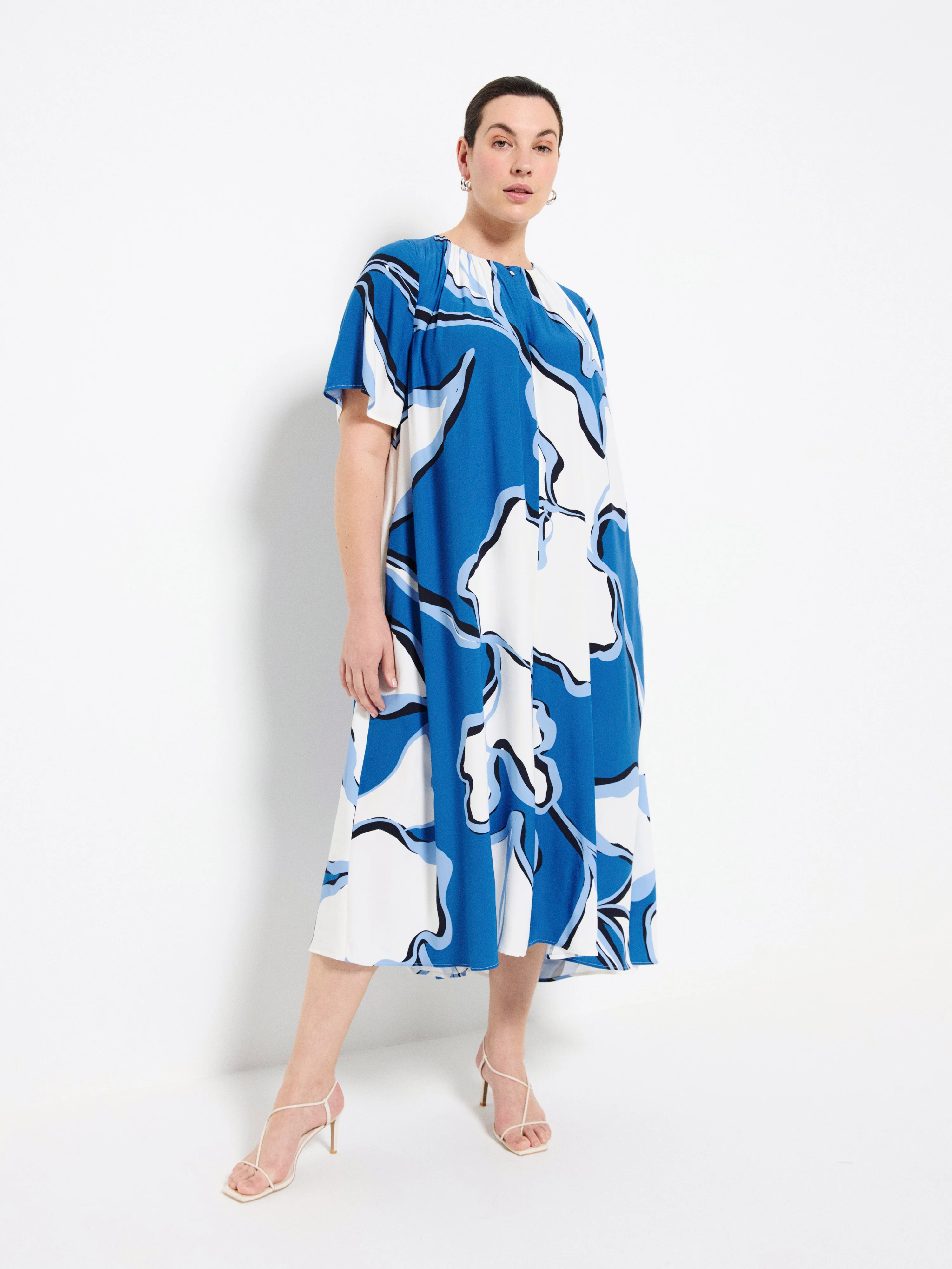 Claire Dress - Image 5