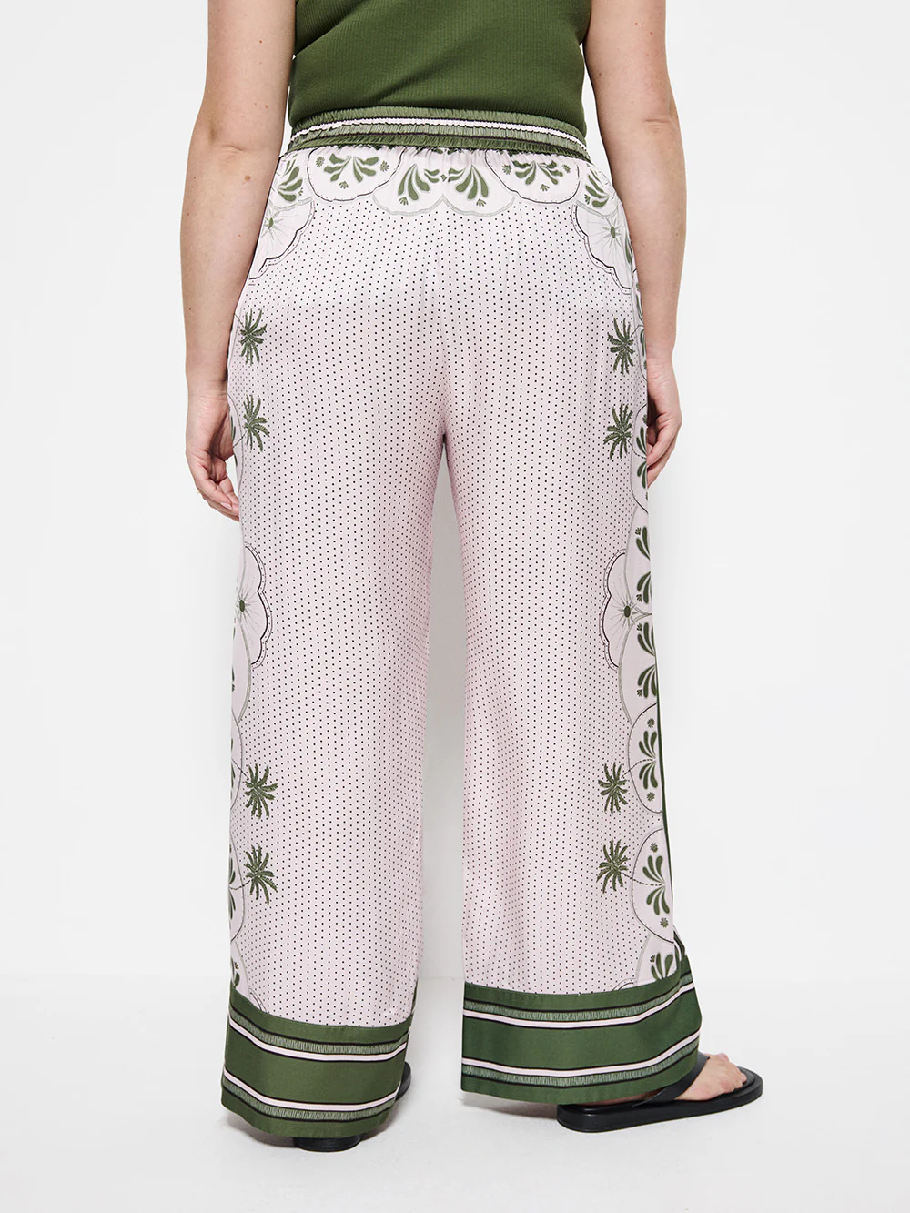 Clara Pant - Image 9