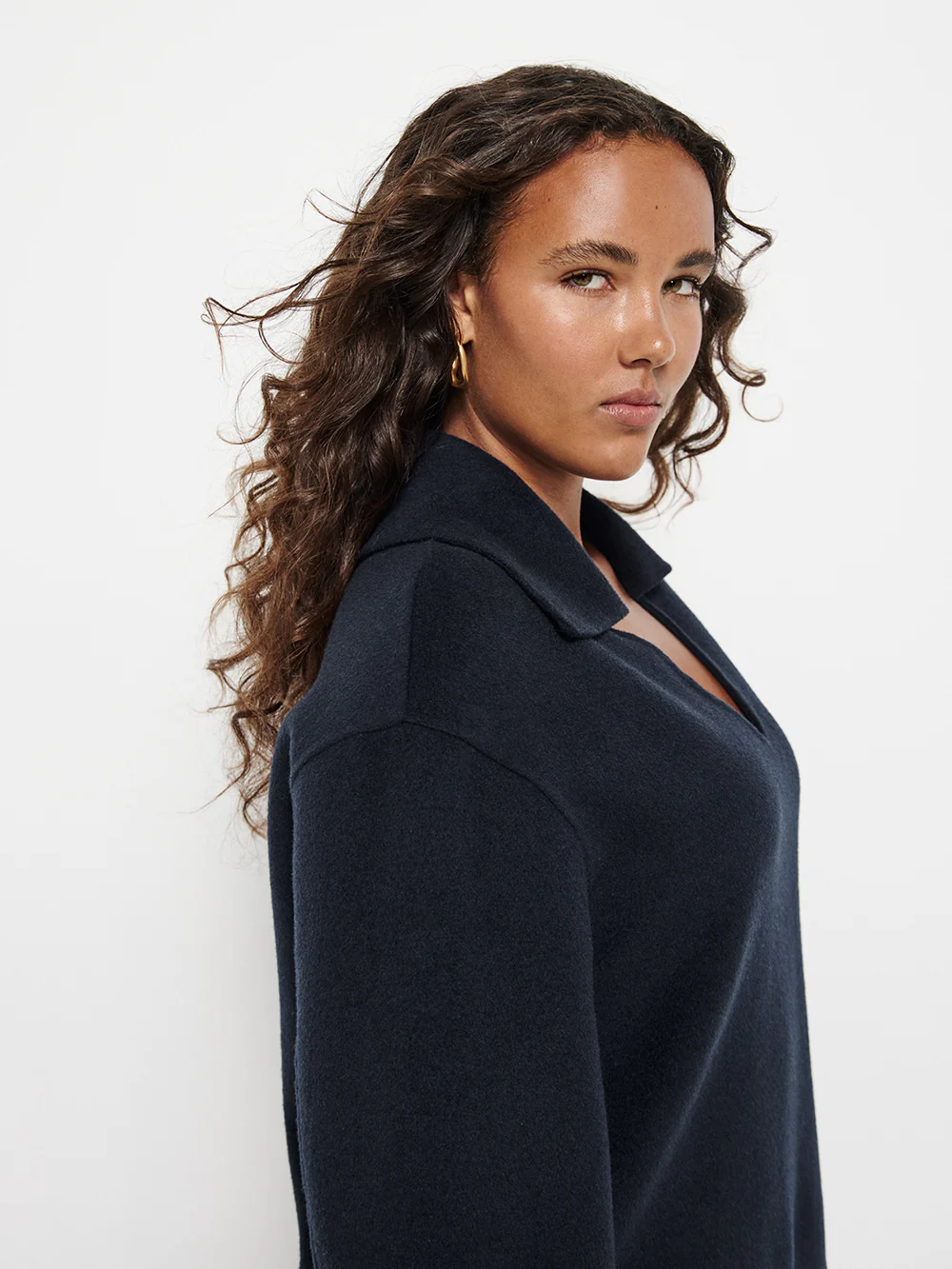 Collared Popover - Image 2