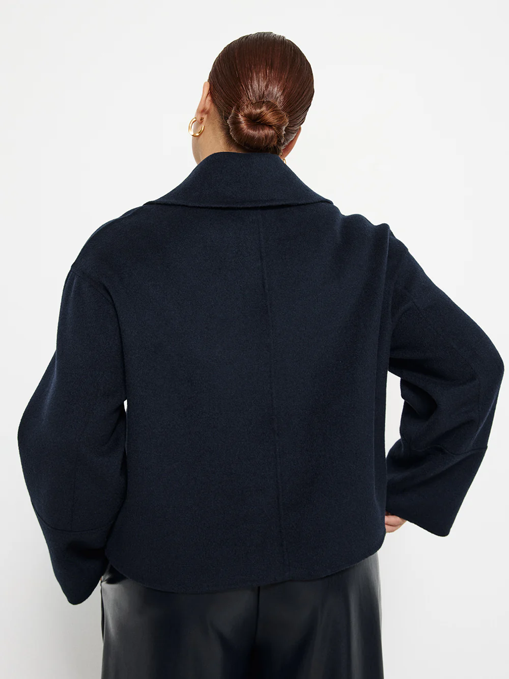 Collared Popover - Image 8
