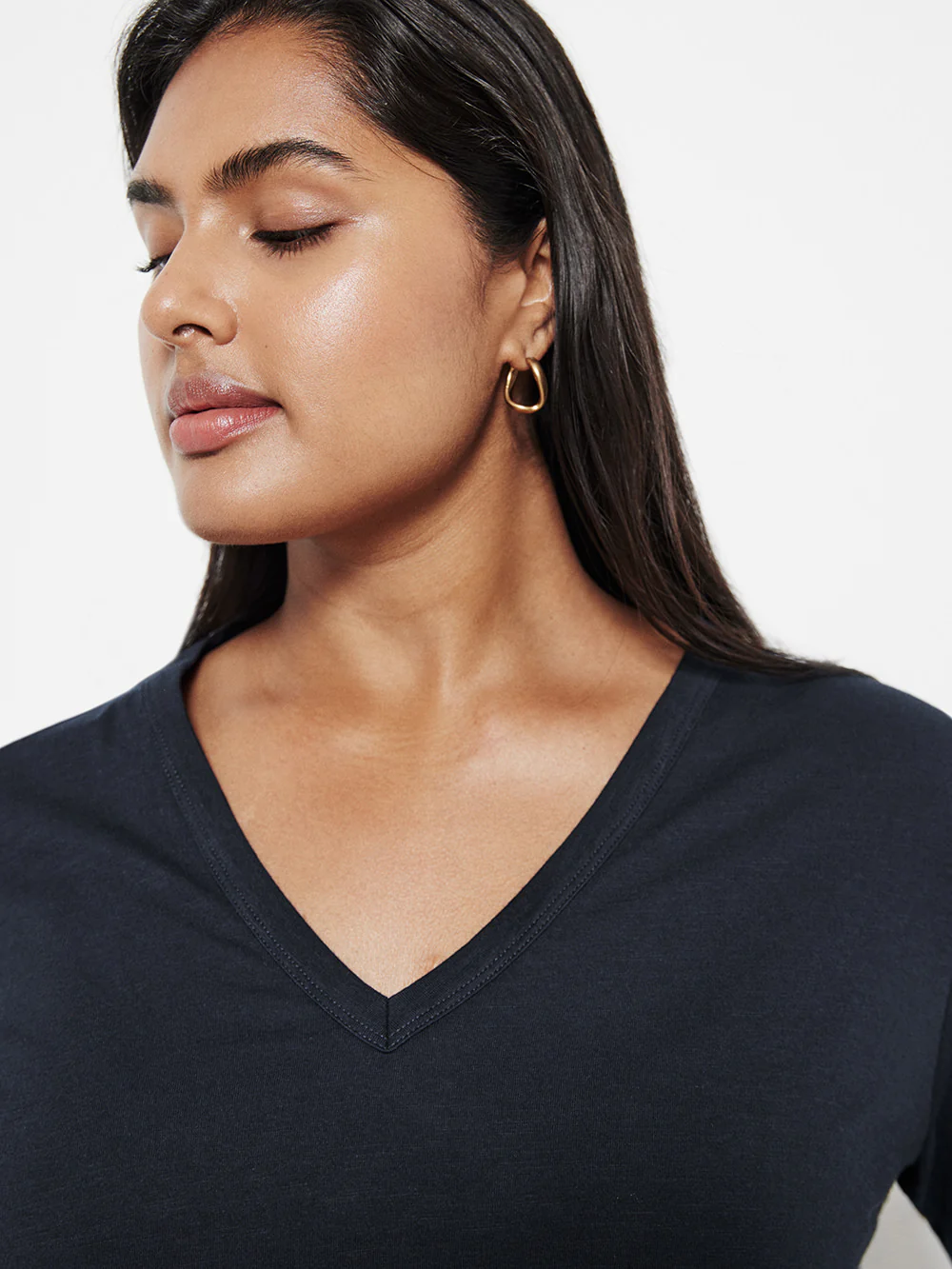 Common Standard Organic Cotton V-Neck Tee - Image 7
