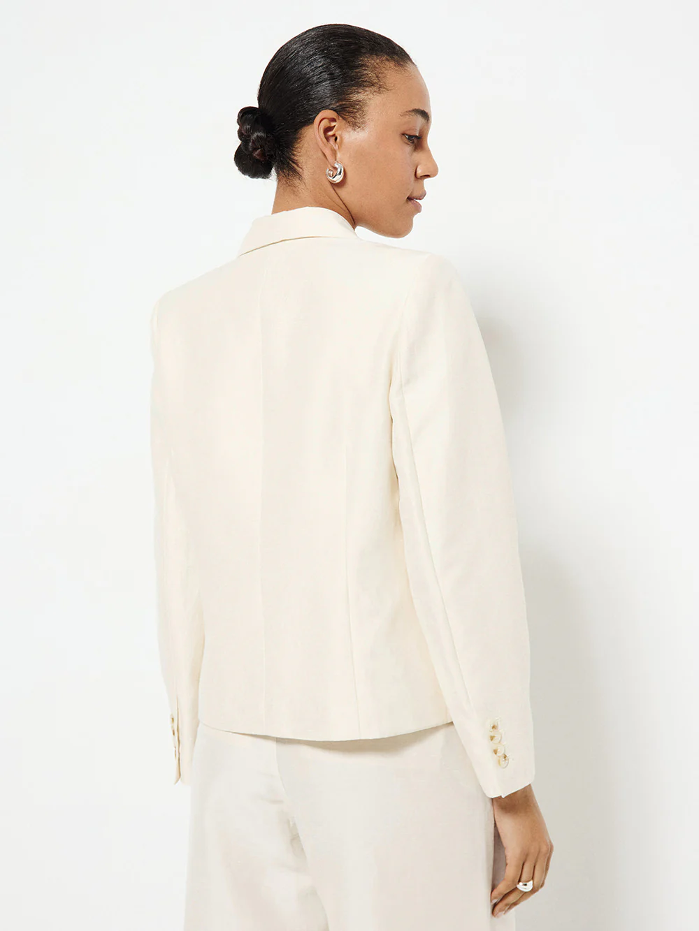 Cropped Blazer - Image 4