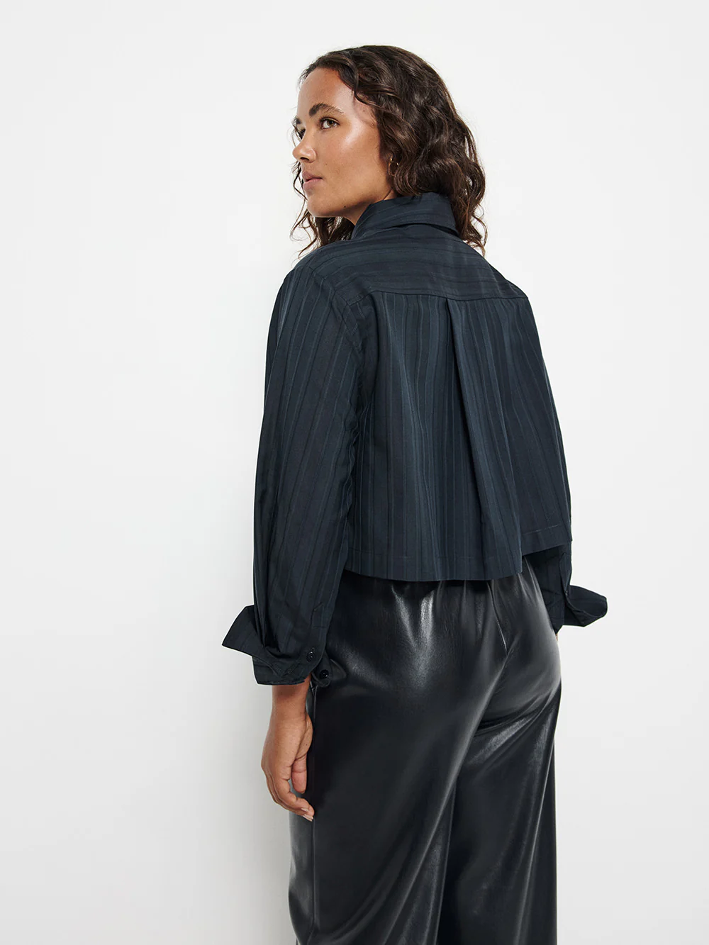 Cropped Shirt - Image 4