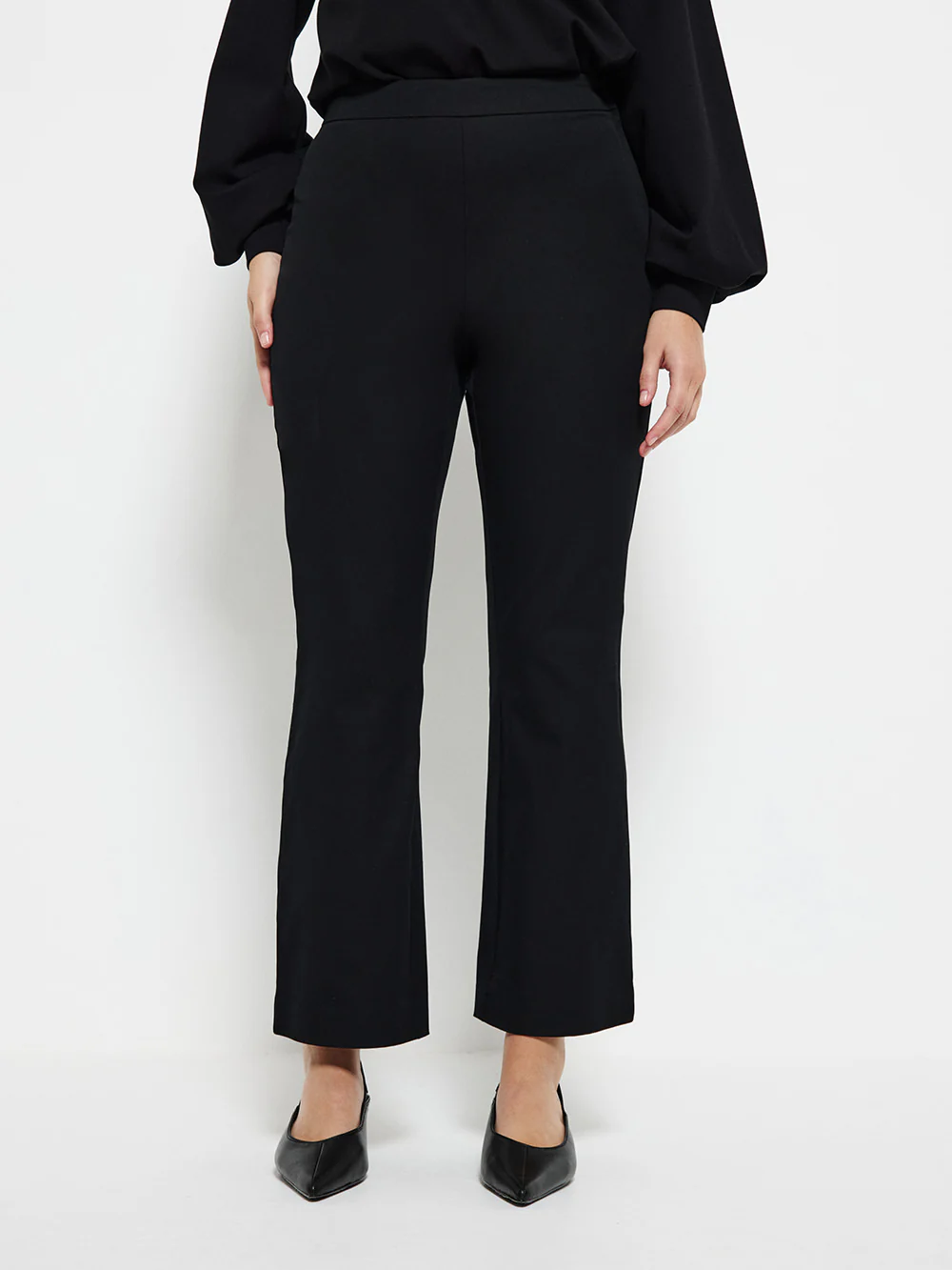 Cropped Stretch Pant - Image 2