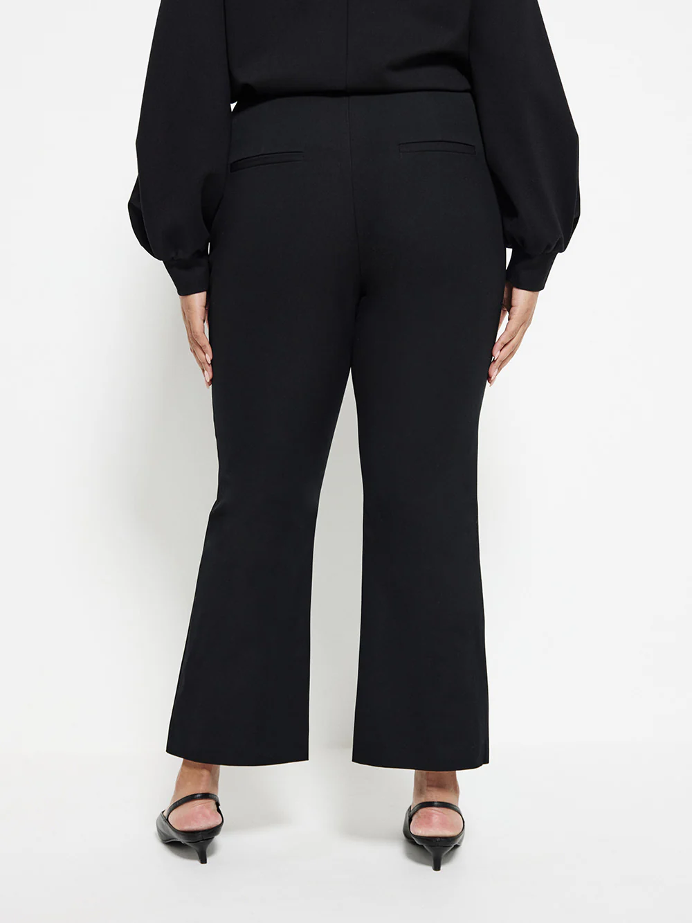 Cropped Stretch Pant - Image 8