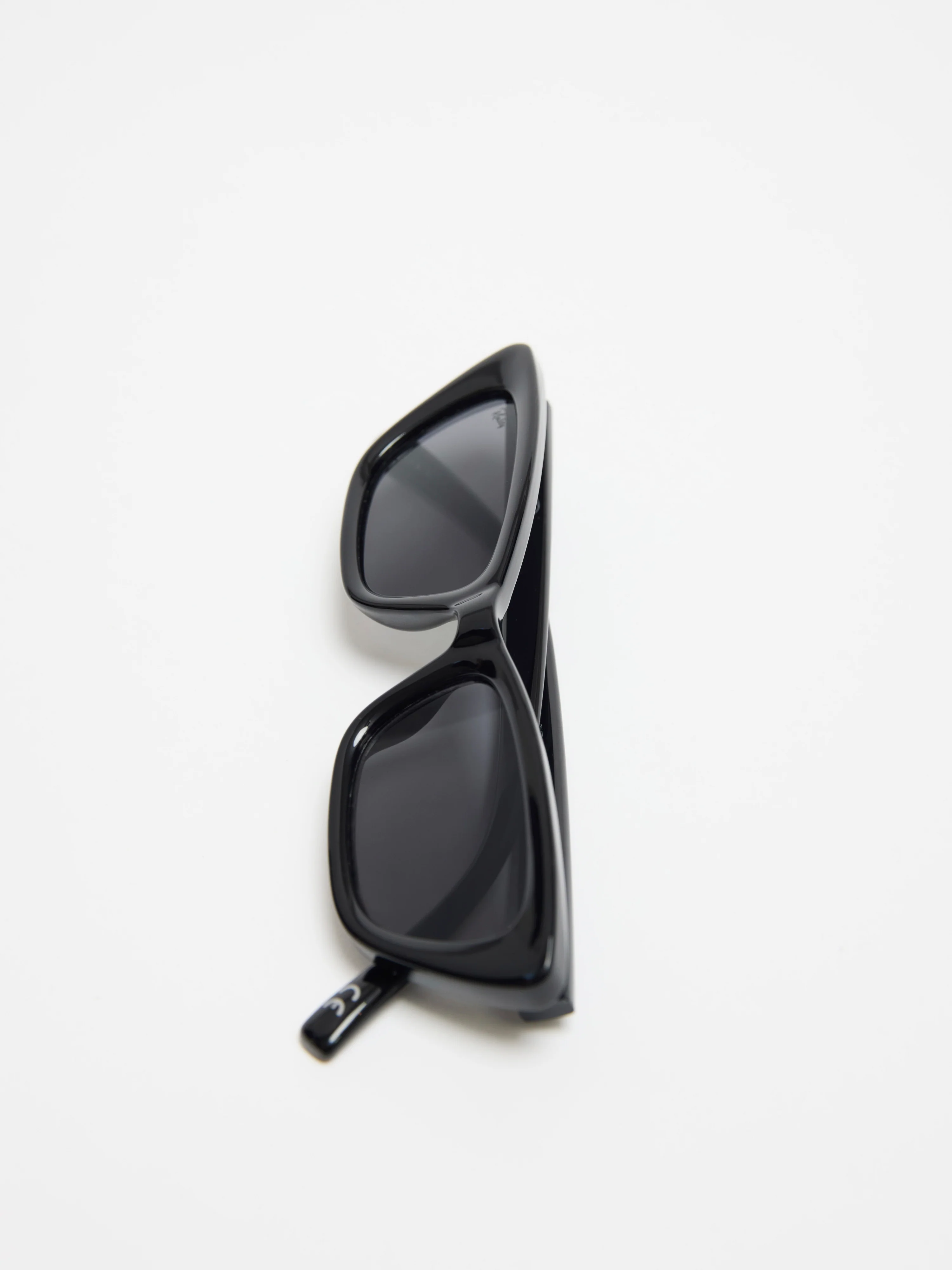 Dolce vita Sunglasses - Image 6