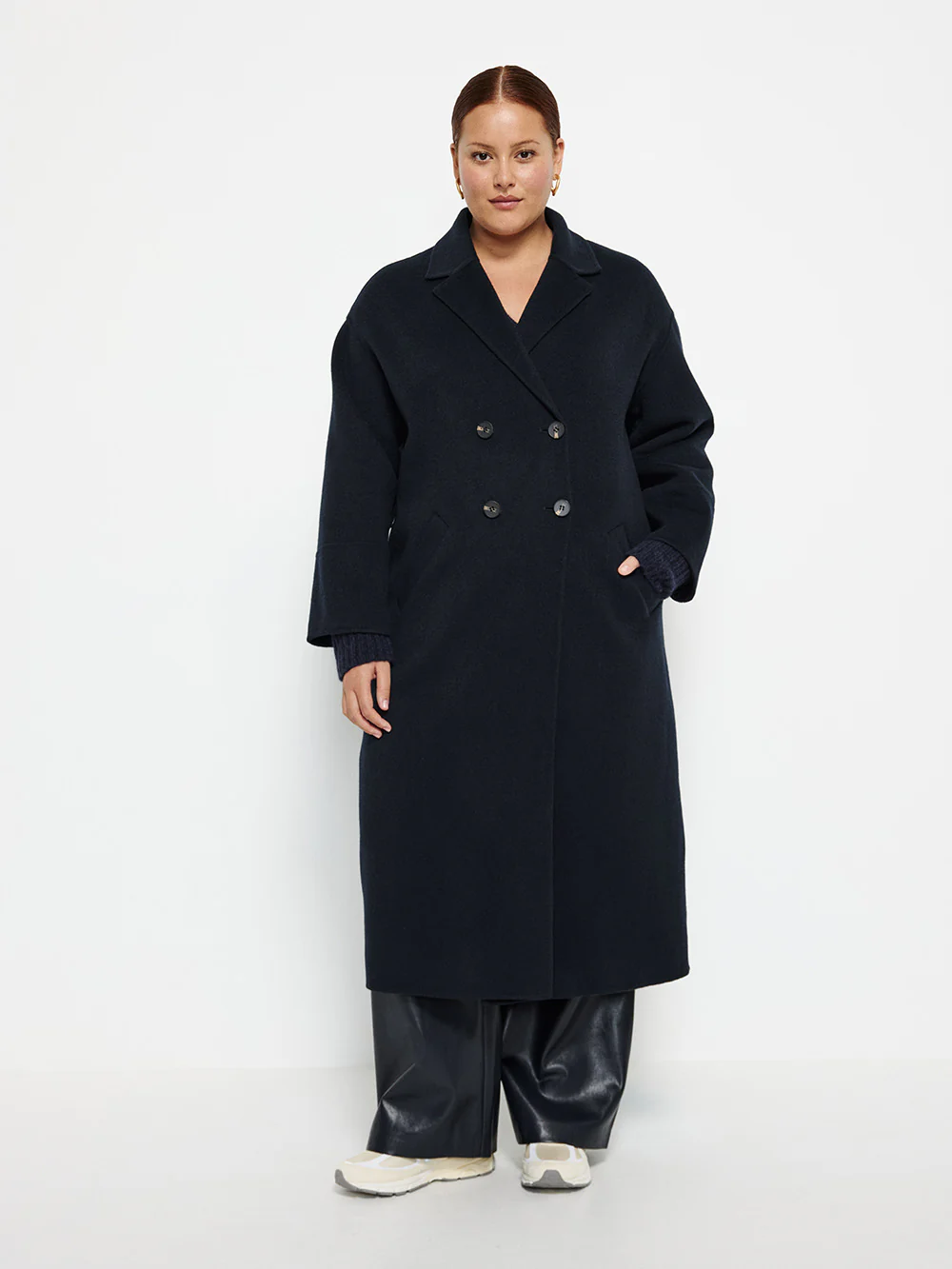 Double Breasted Wool Coat - Image 10