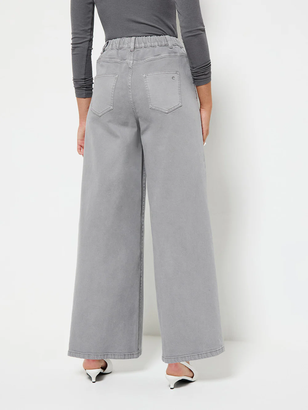 Elasticated Wide Leg Jean - Image 3