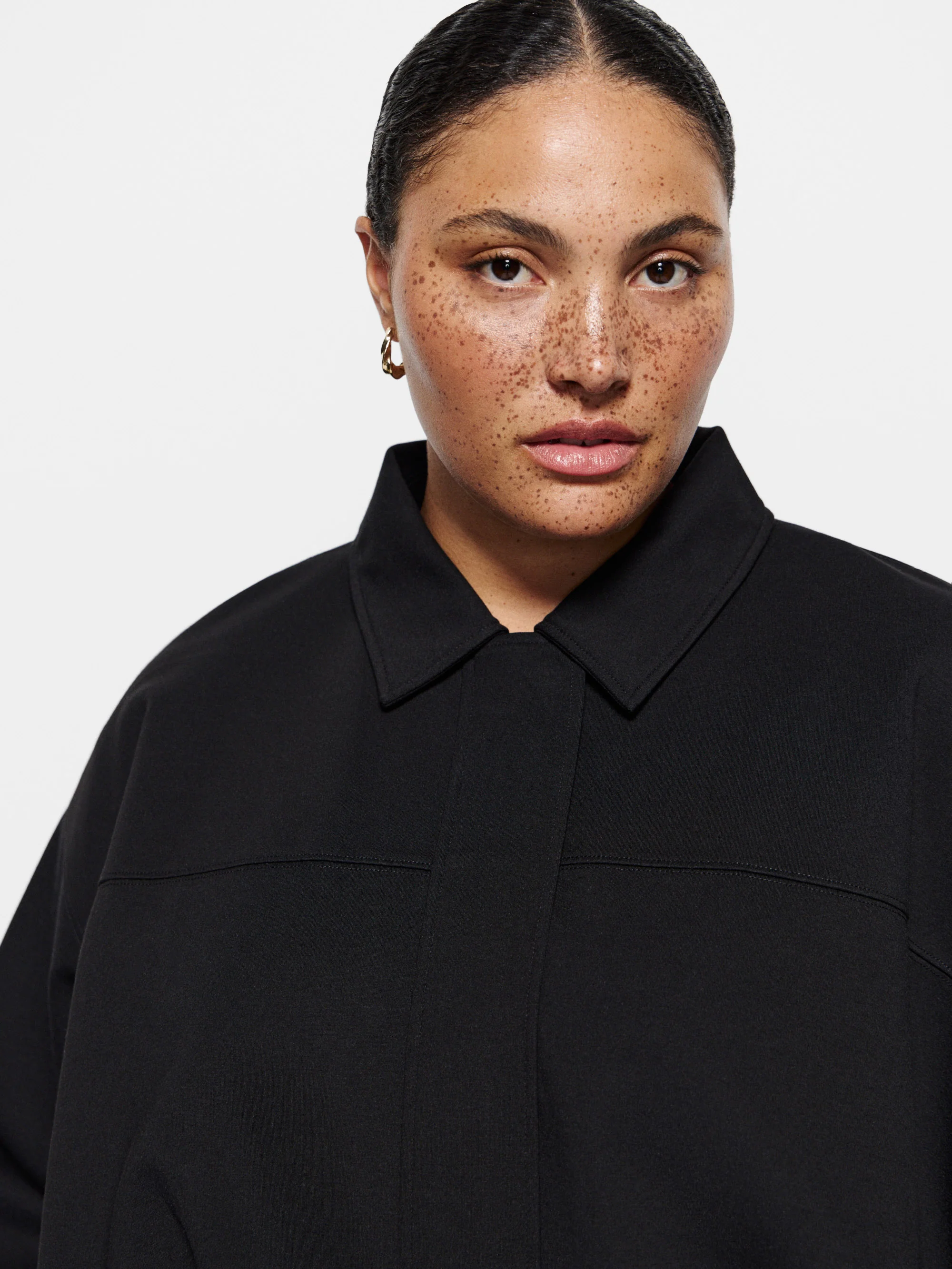 Ella Bomber - Image 8