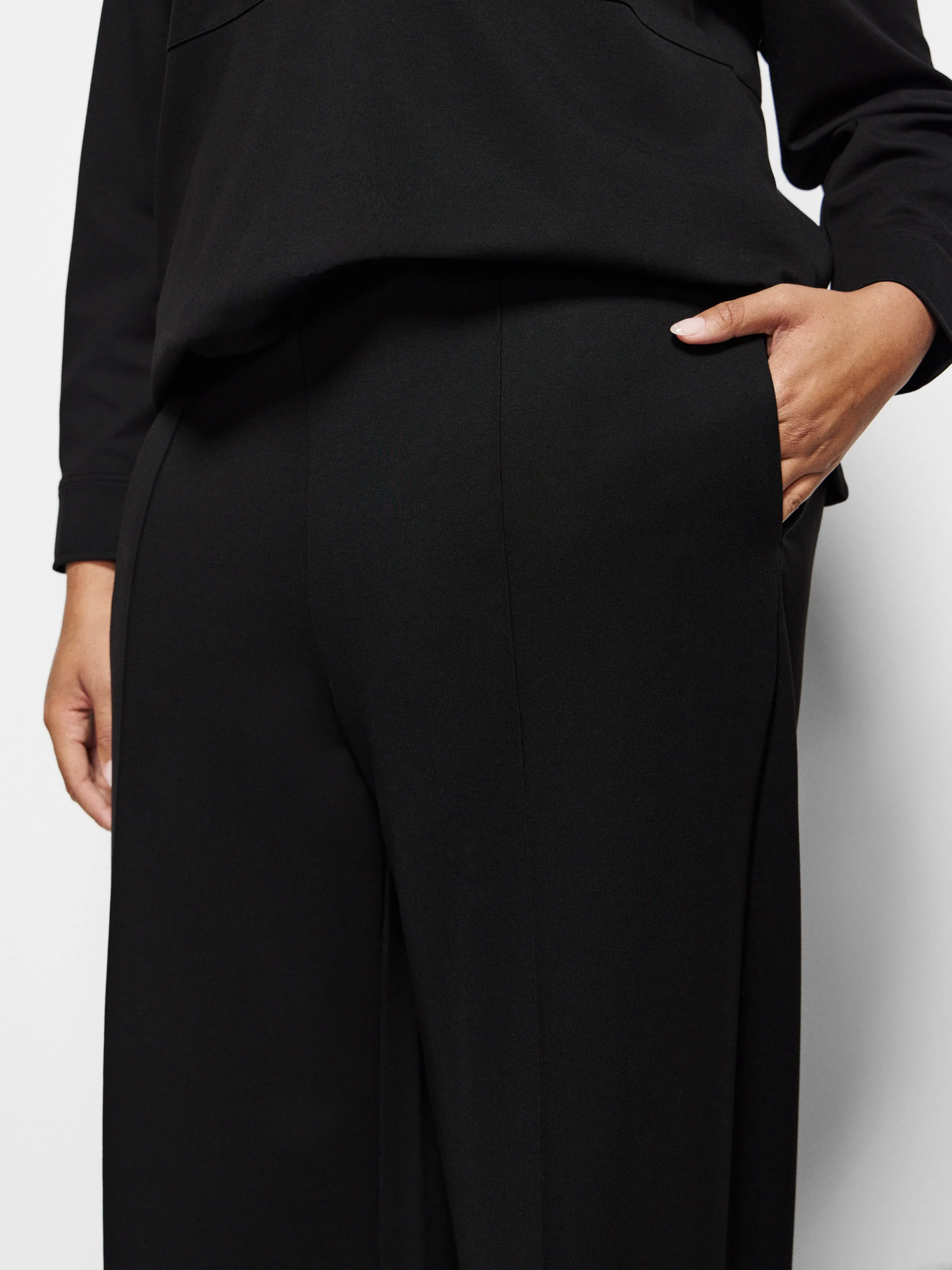 Ella Pant - Image 7