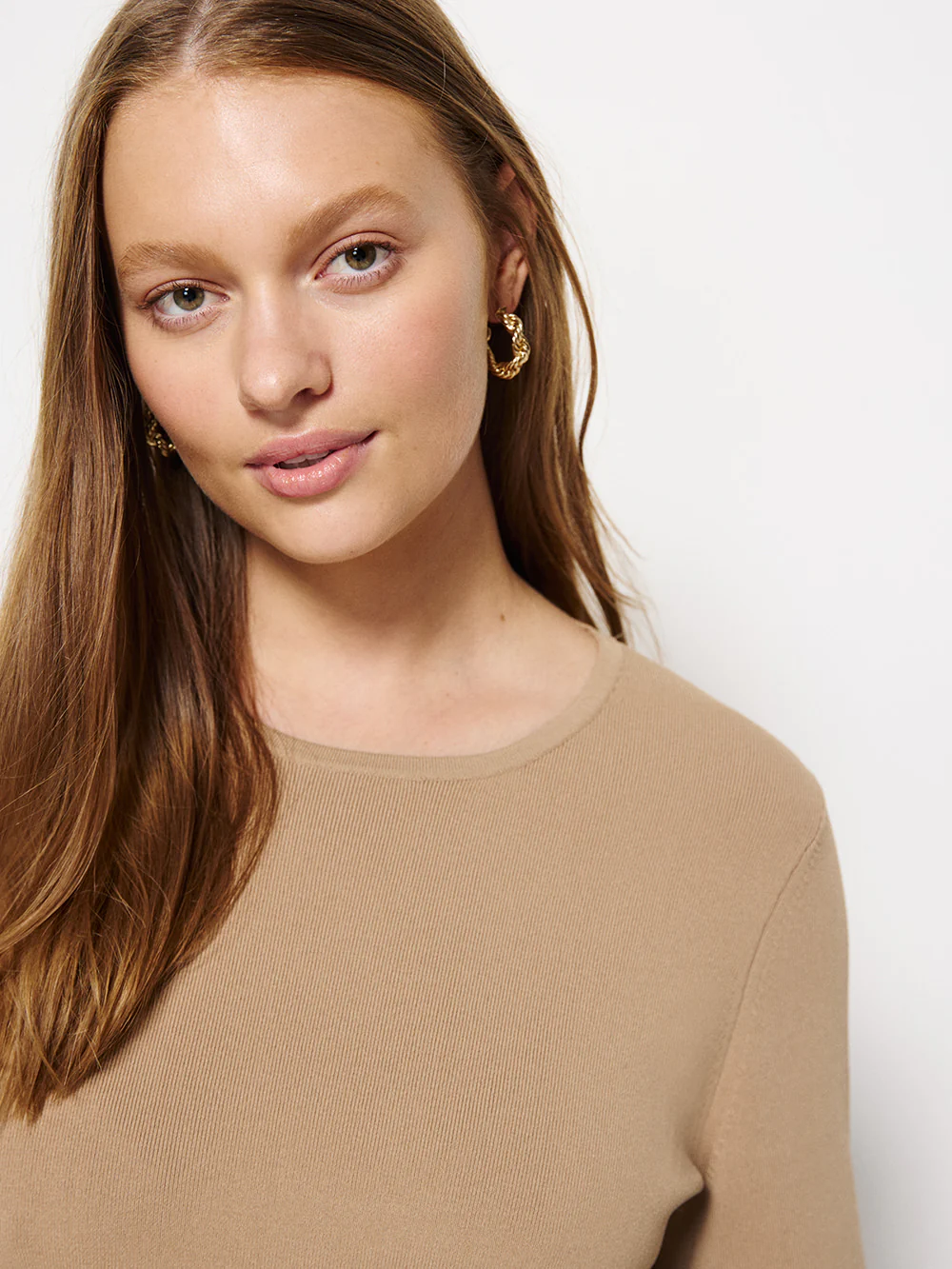 Ella Tee - Image 2