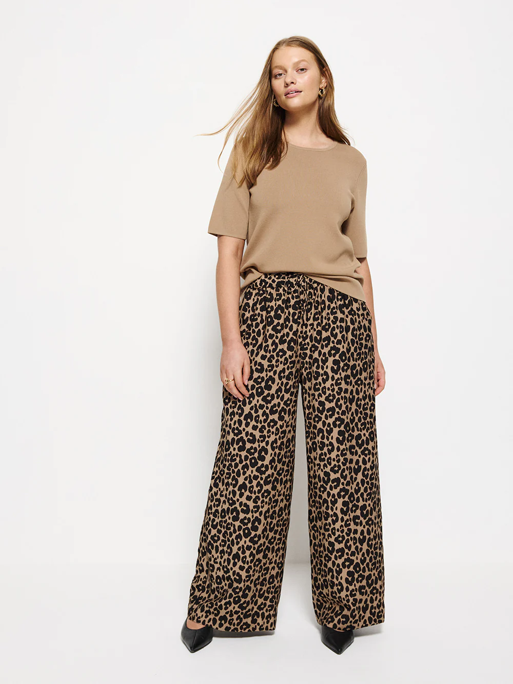 Ella Tee - Image 4