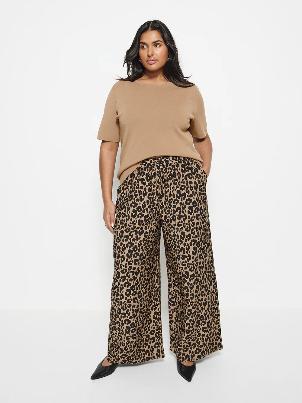 Ella Tee - Image 7