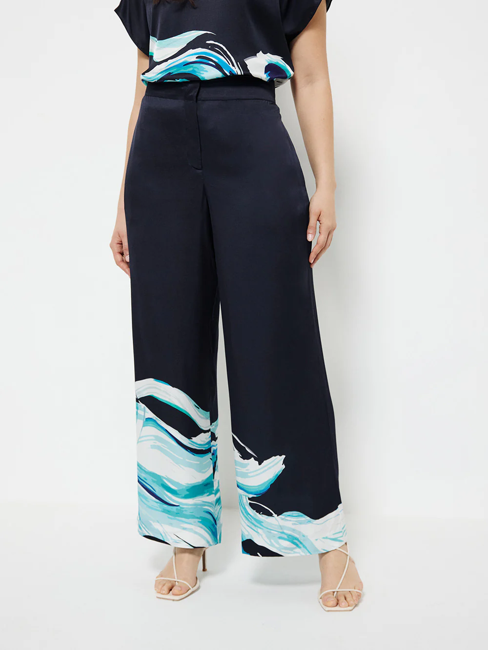 Ellise Print Pant - Image 2