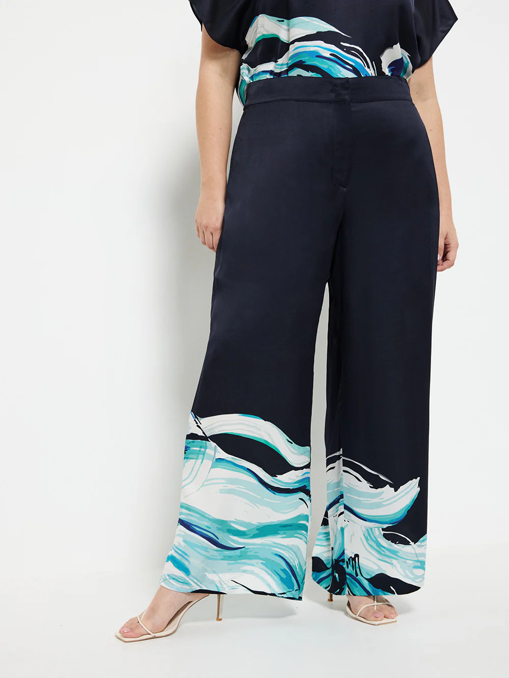 Ellise Print Pant - Image 6