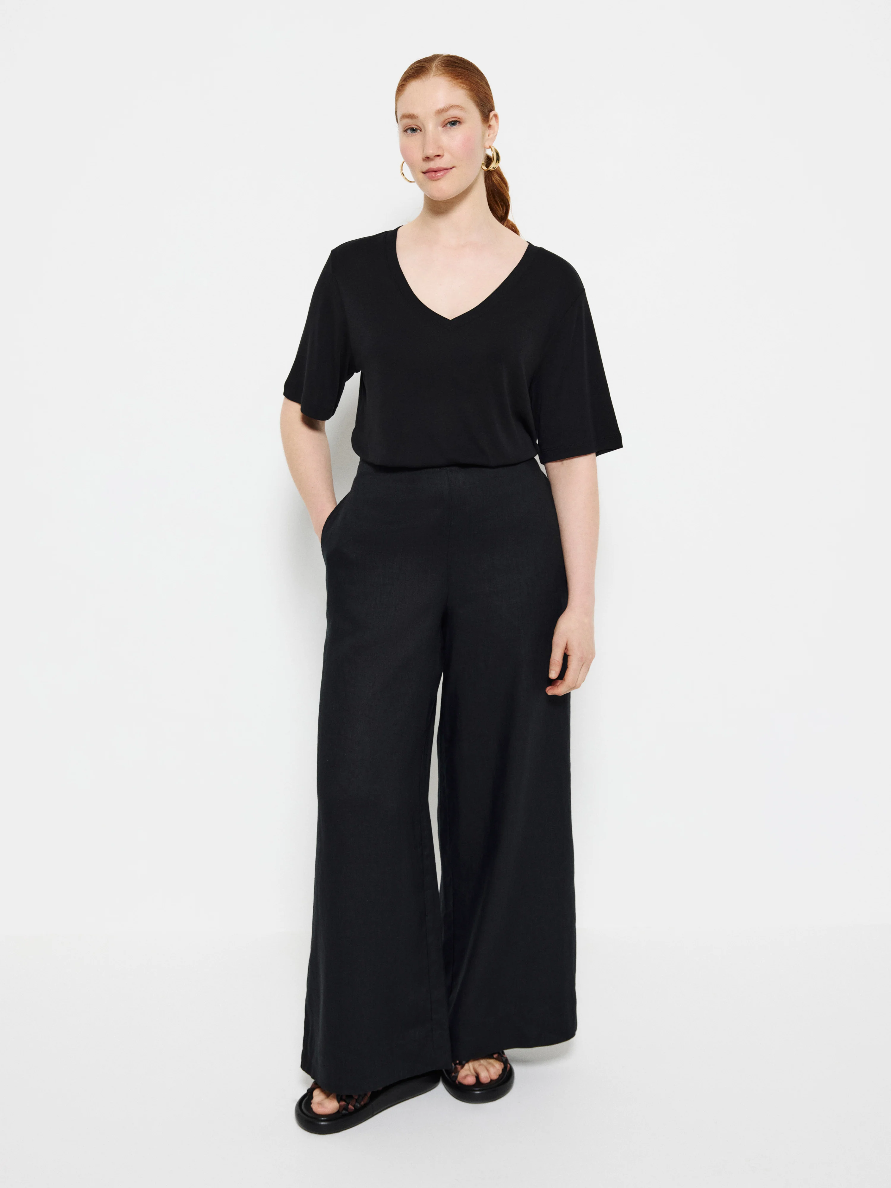 Emma Tee - Image 4