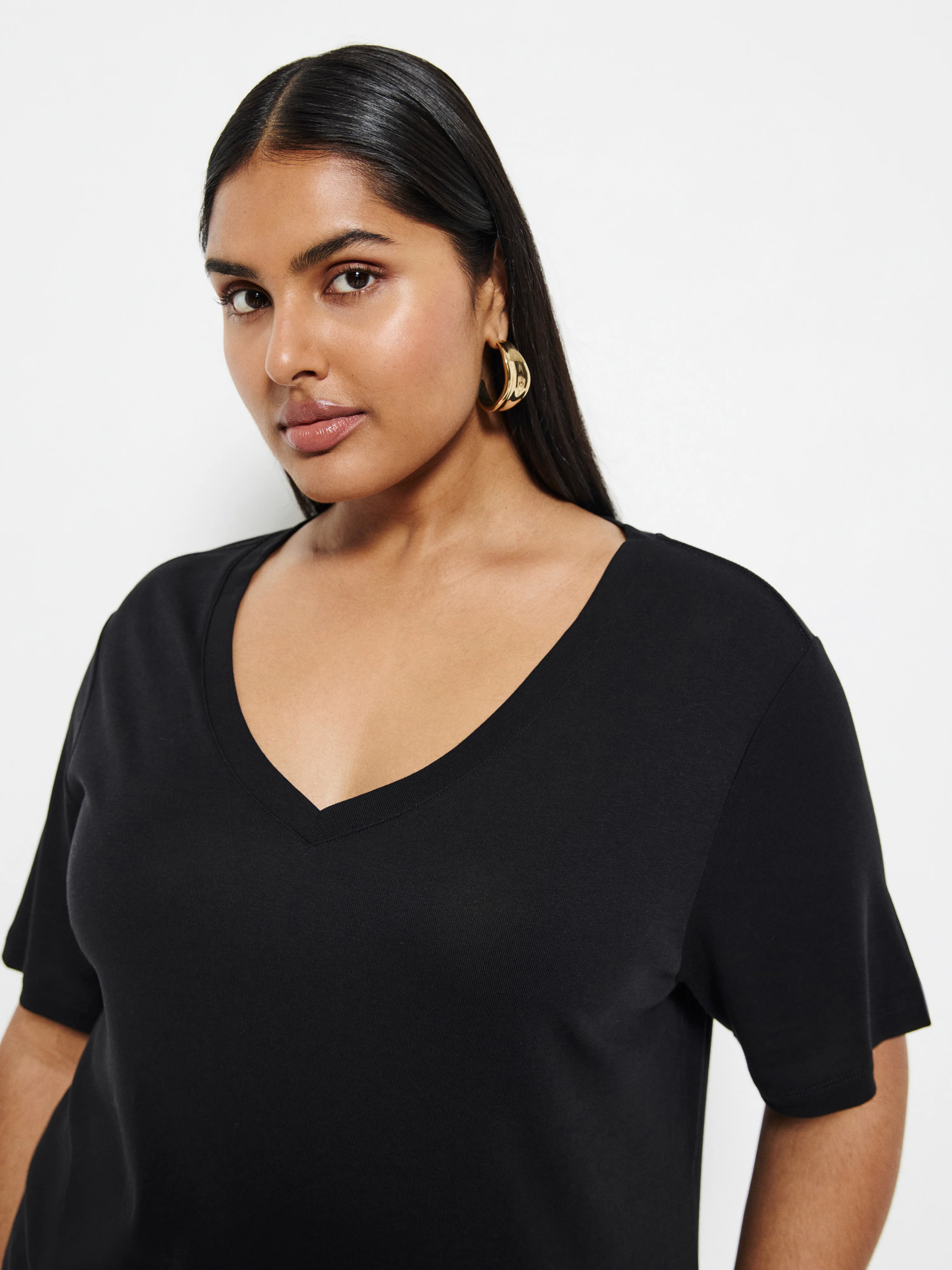 Emma Tee - Image 6