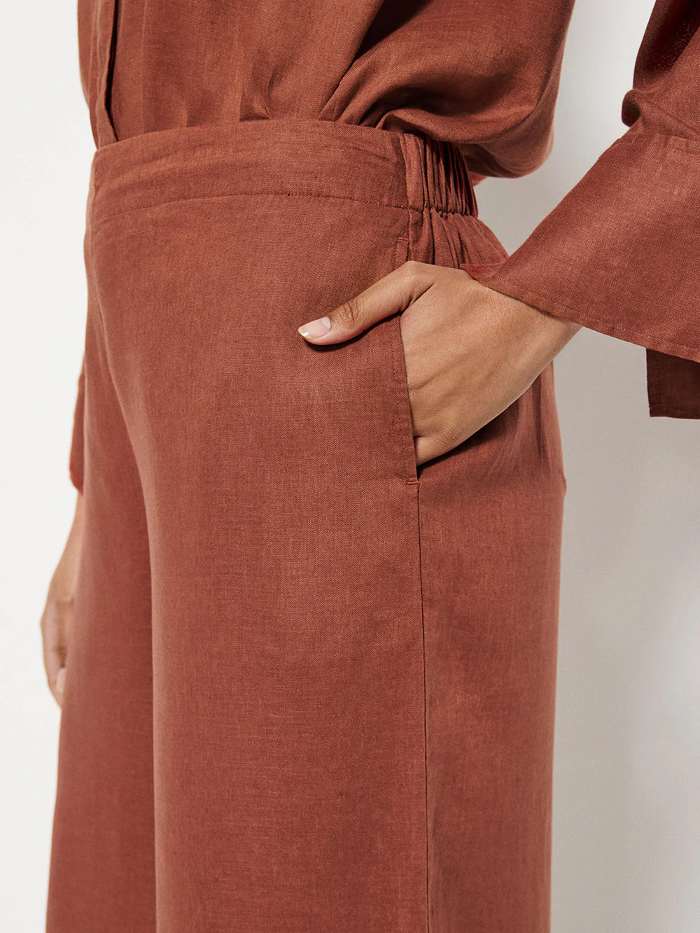 Flat Front Linen Pant - Image 3