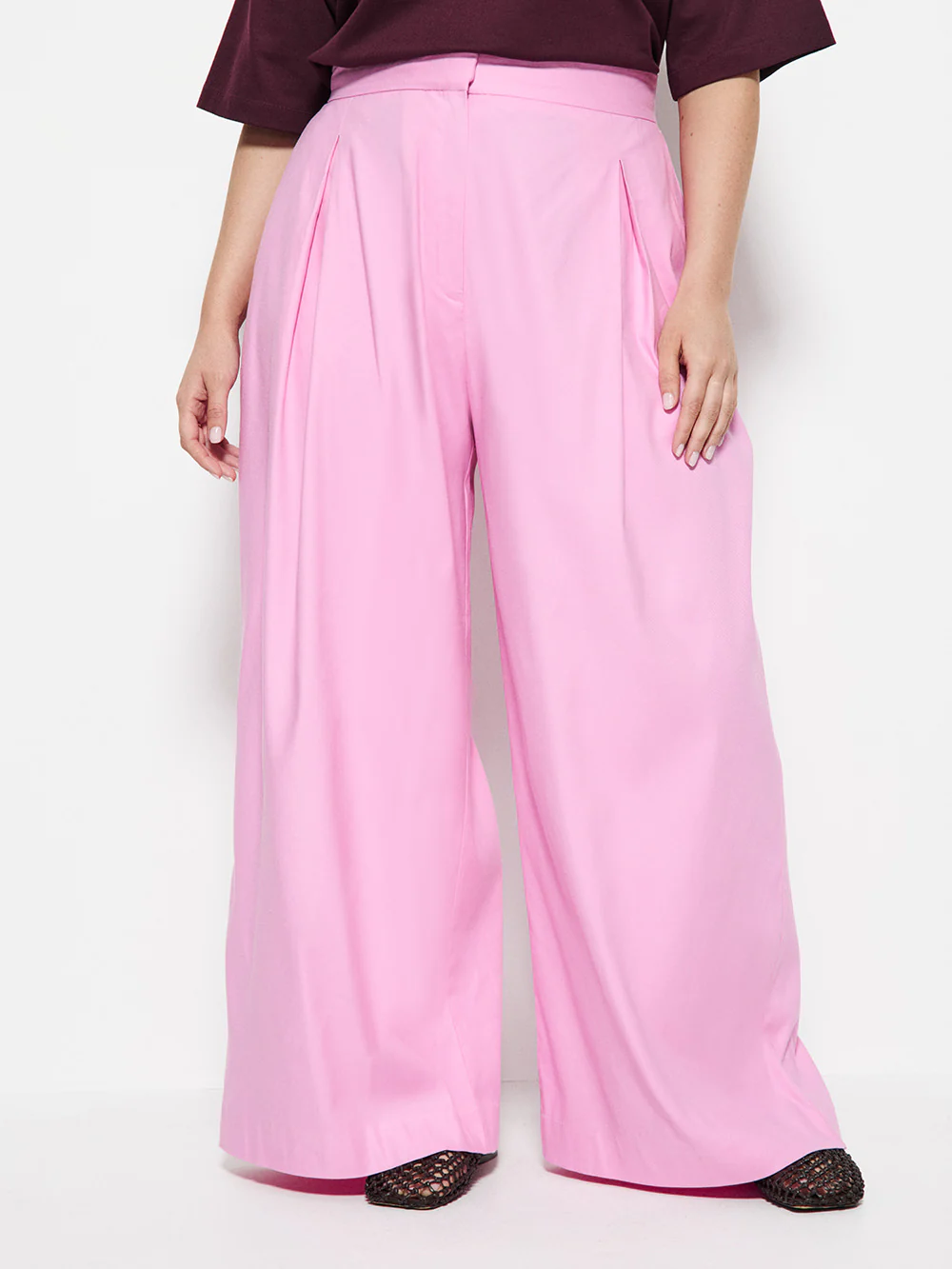 Gabriella Pant - Image 6