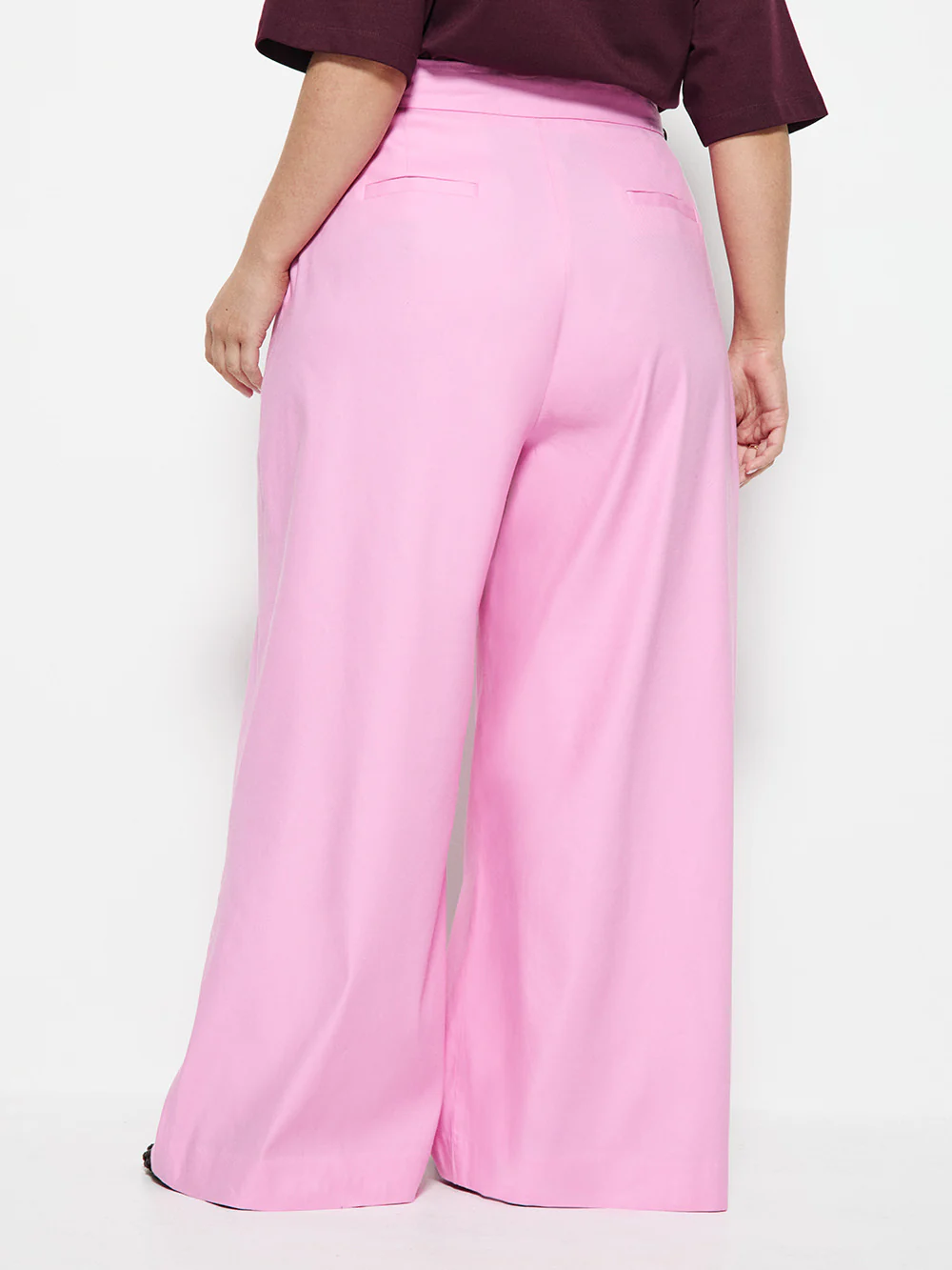 Gabriella Pant - Image 8