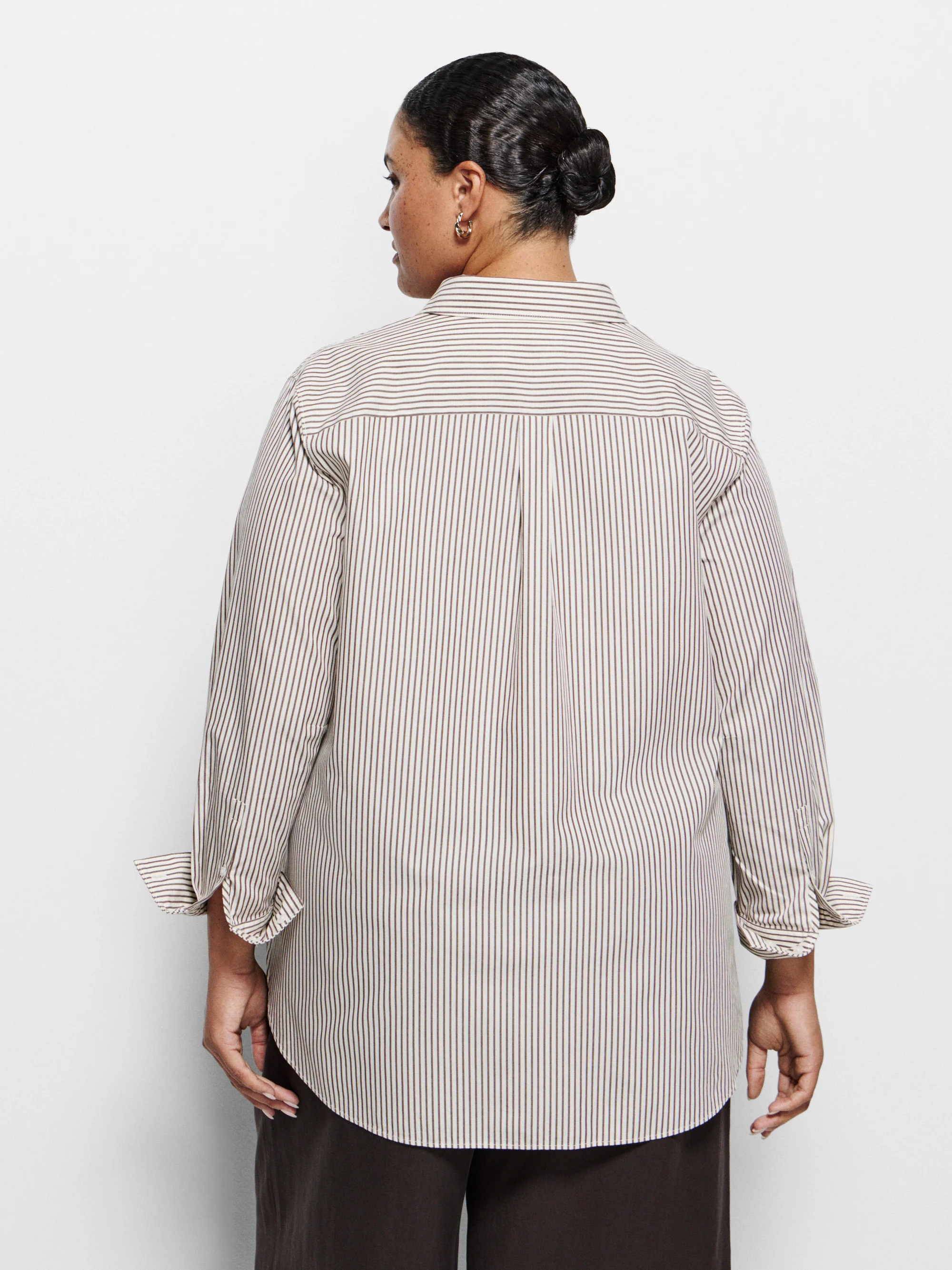 Good Earth Cotton Demi Shirt - Image 8