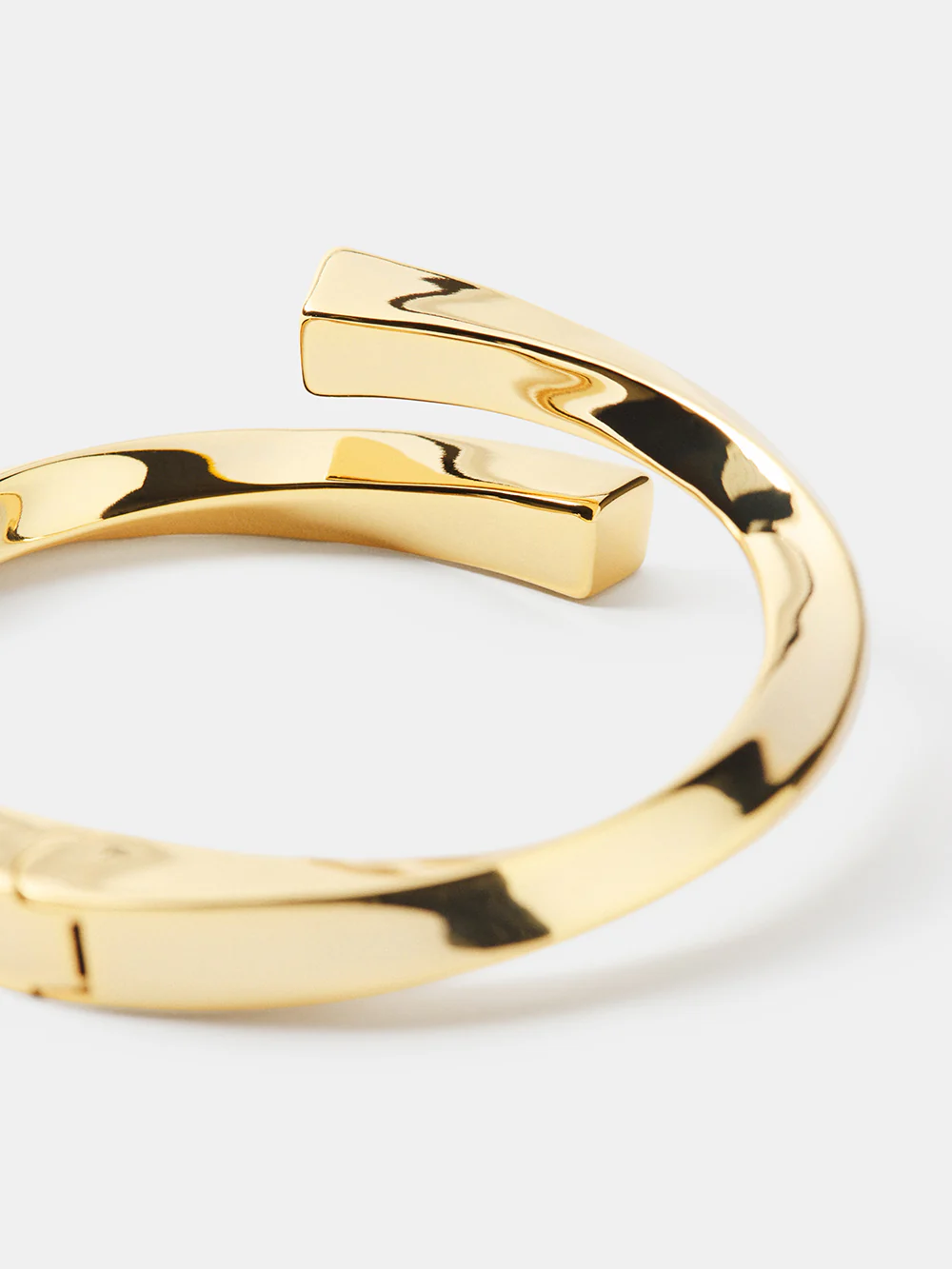 Hazel Spiral Cuff - Image 3