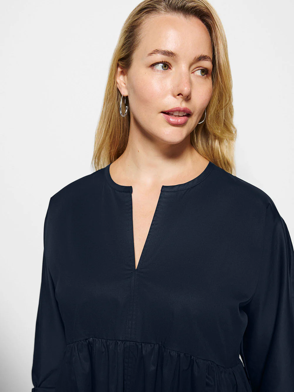 Iris Dress - Image 2