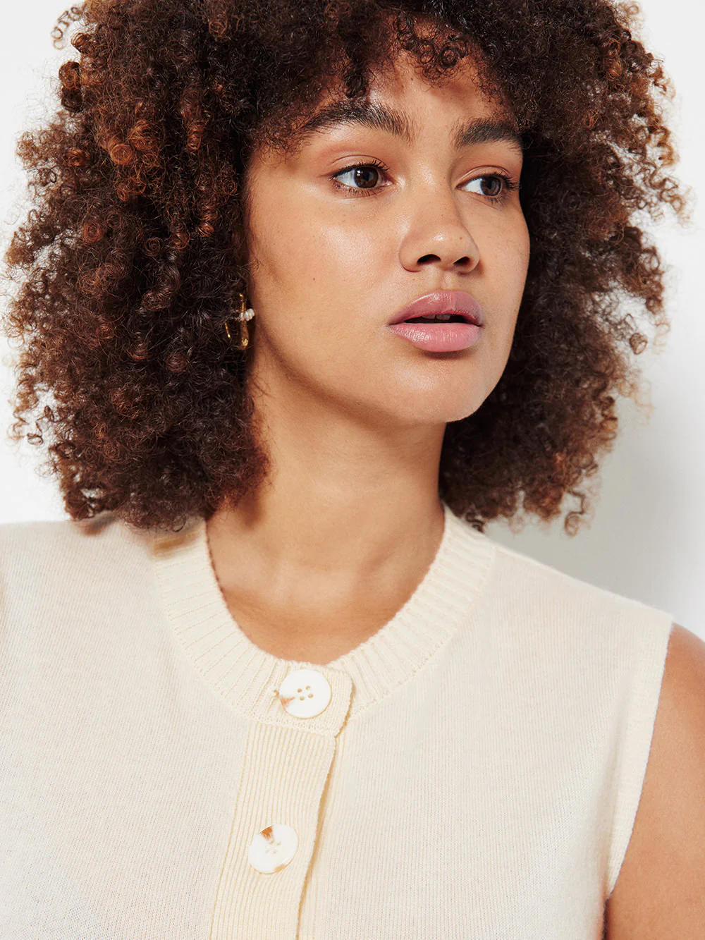 Knit Waistcoat - Image 8