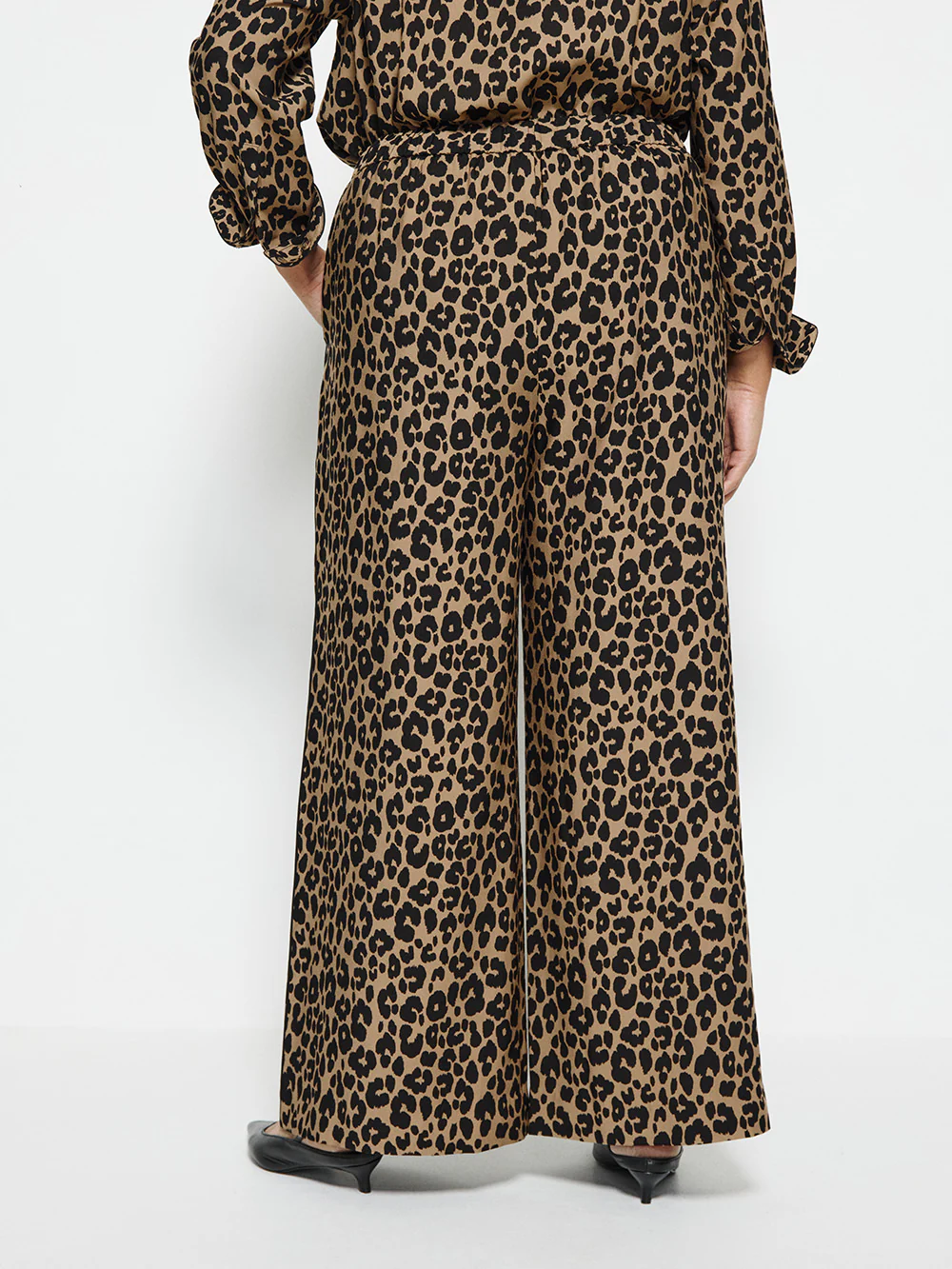 Leopard Pant - Image 10