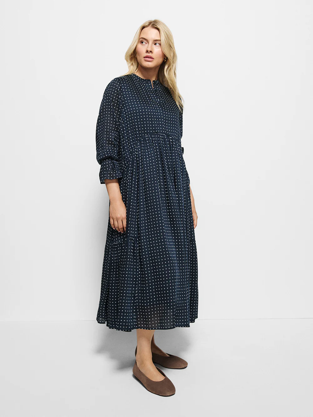 Lesley Dress - Image 4