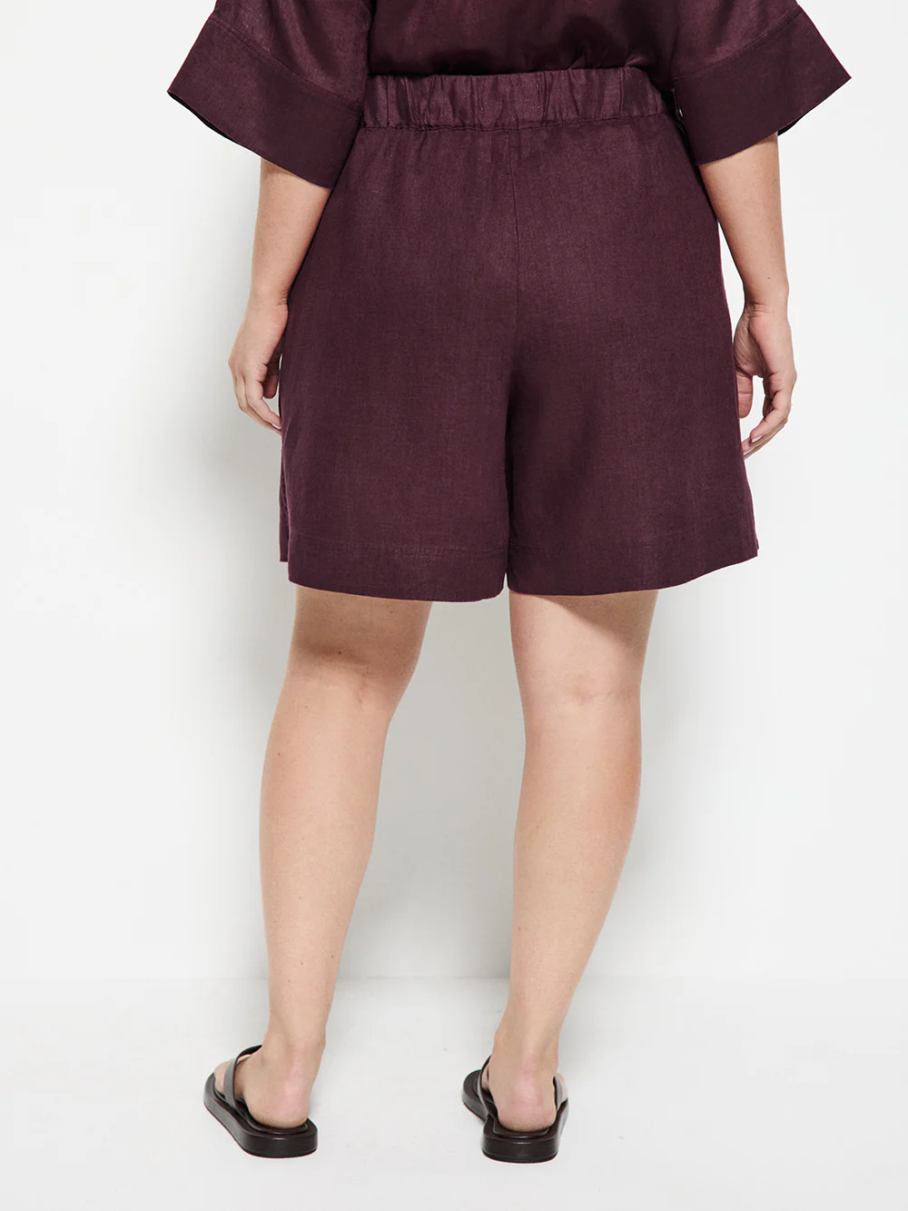 Lucie Short - Image 9