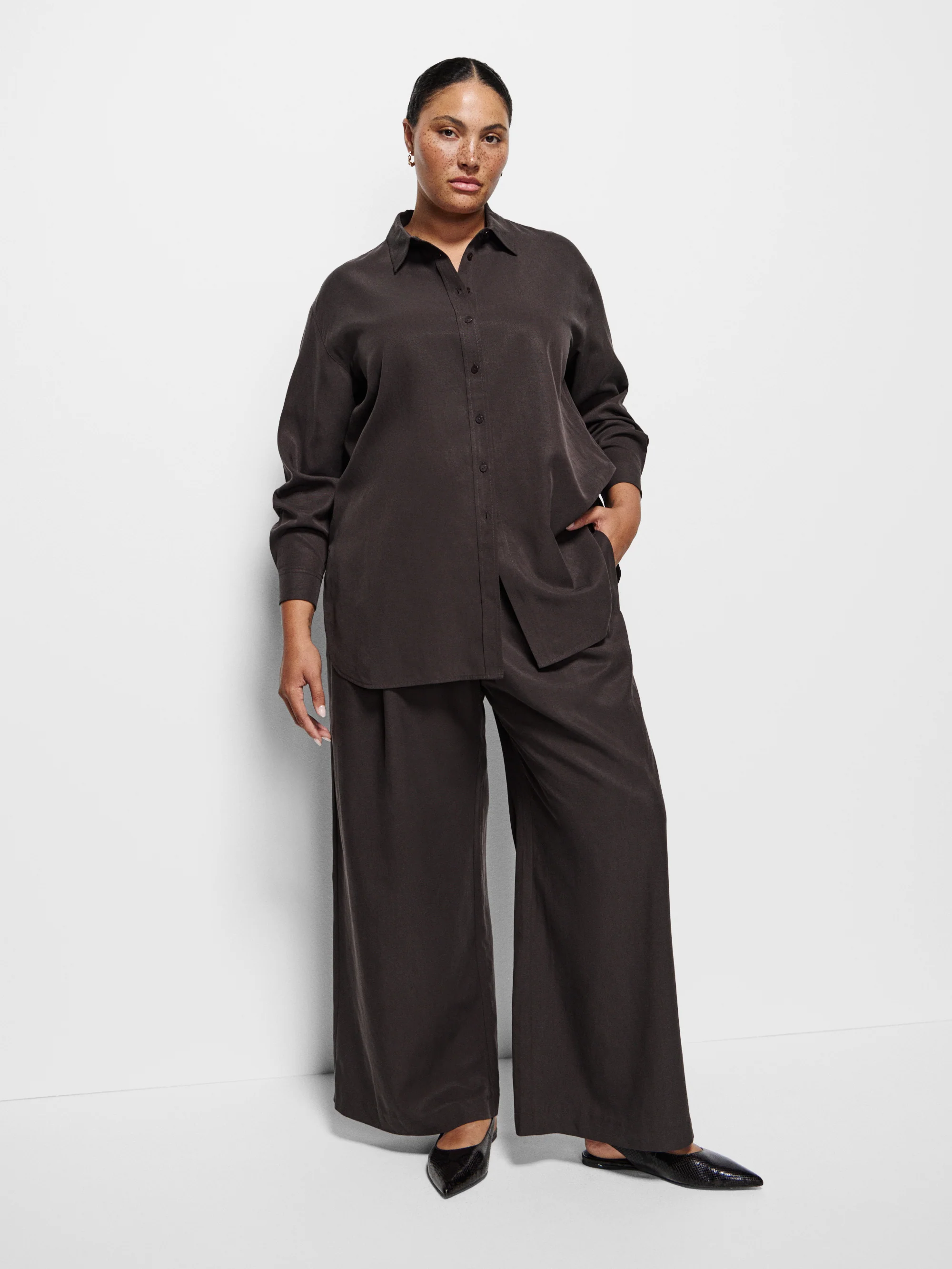 Megan Shirt - Image 9