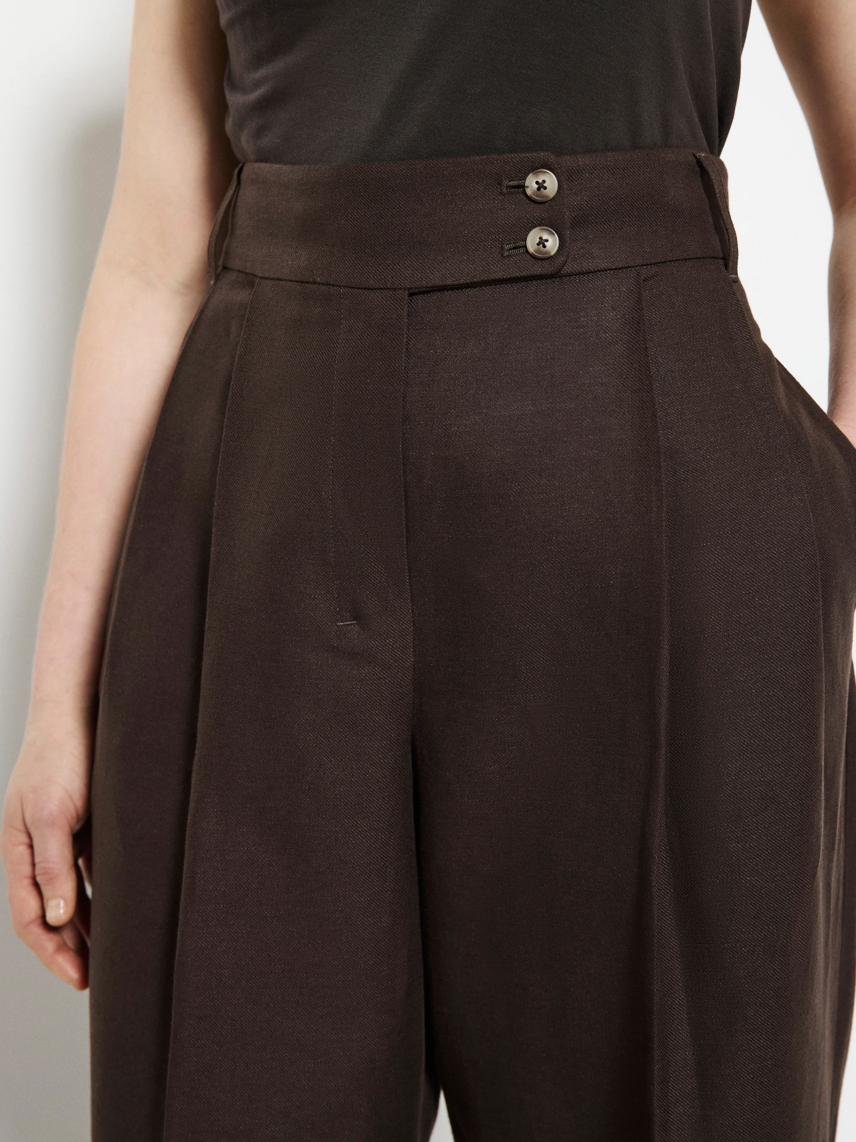 Millie Pant - Image 3