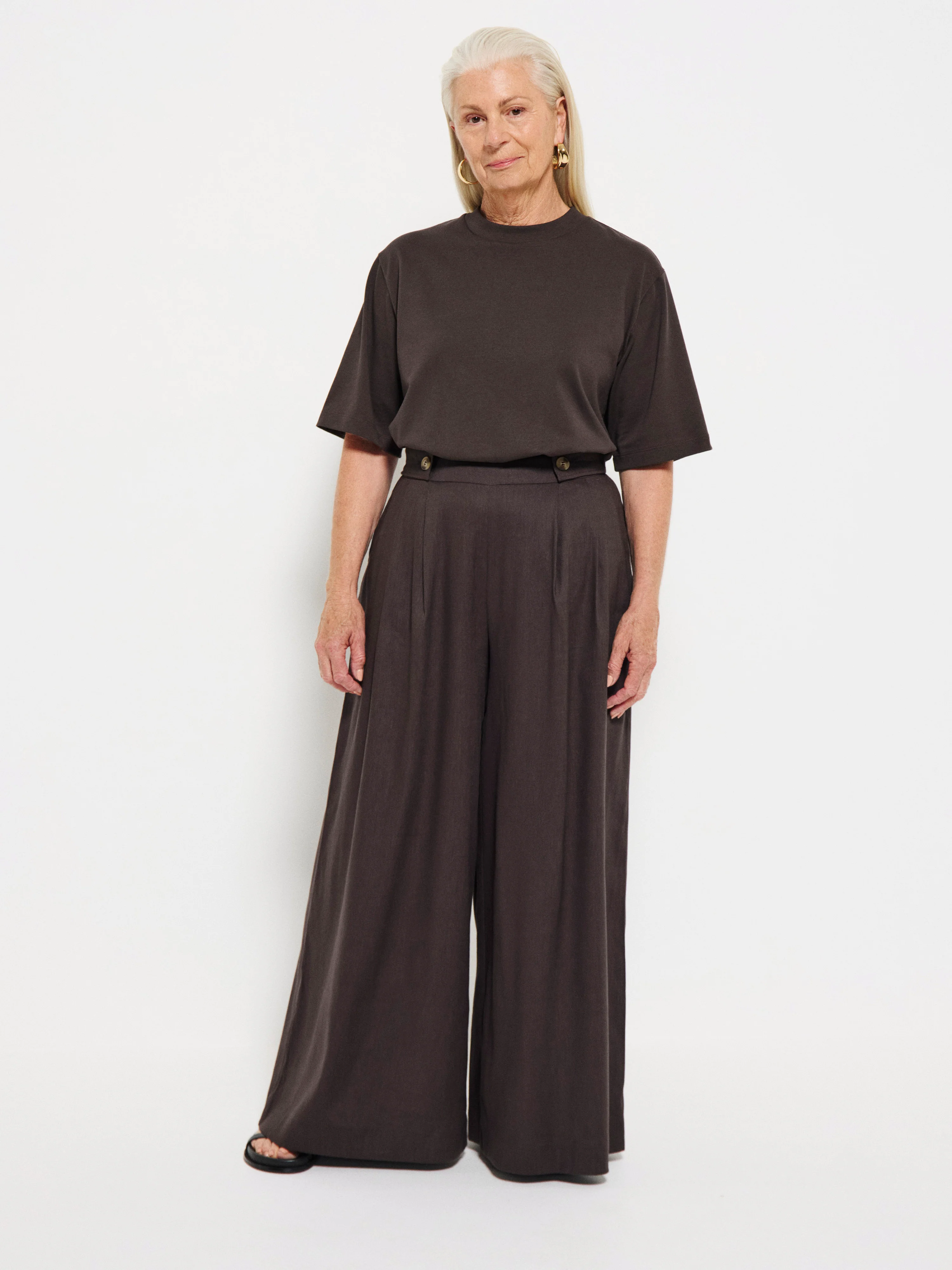 Modern Tee - Image 4