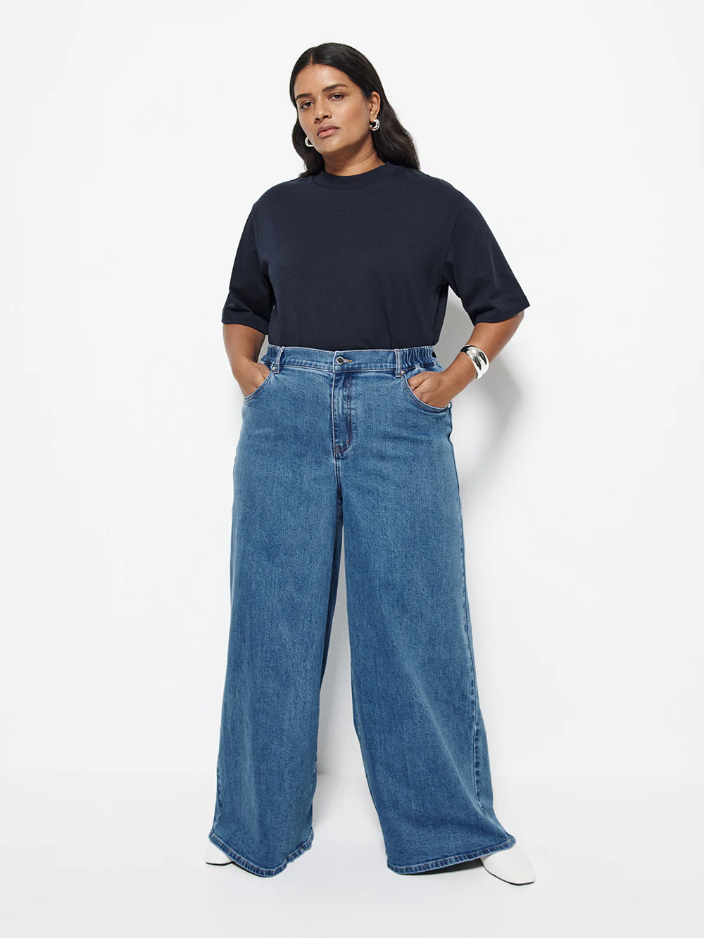 Modern Tee - Image 17