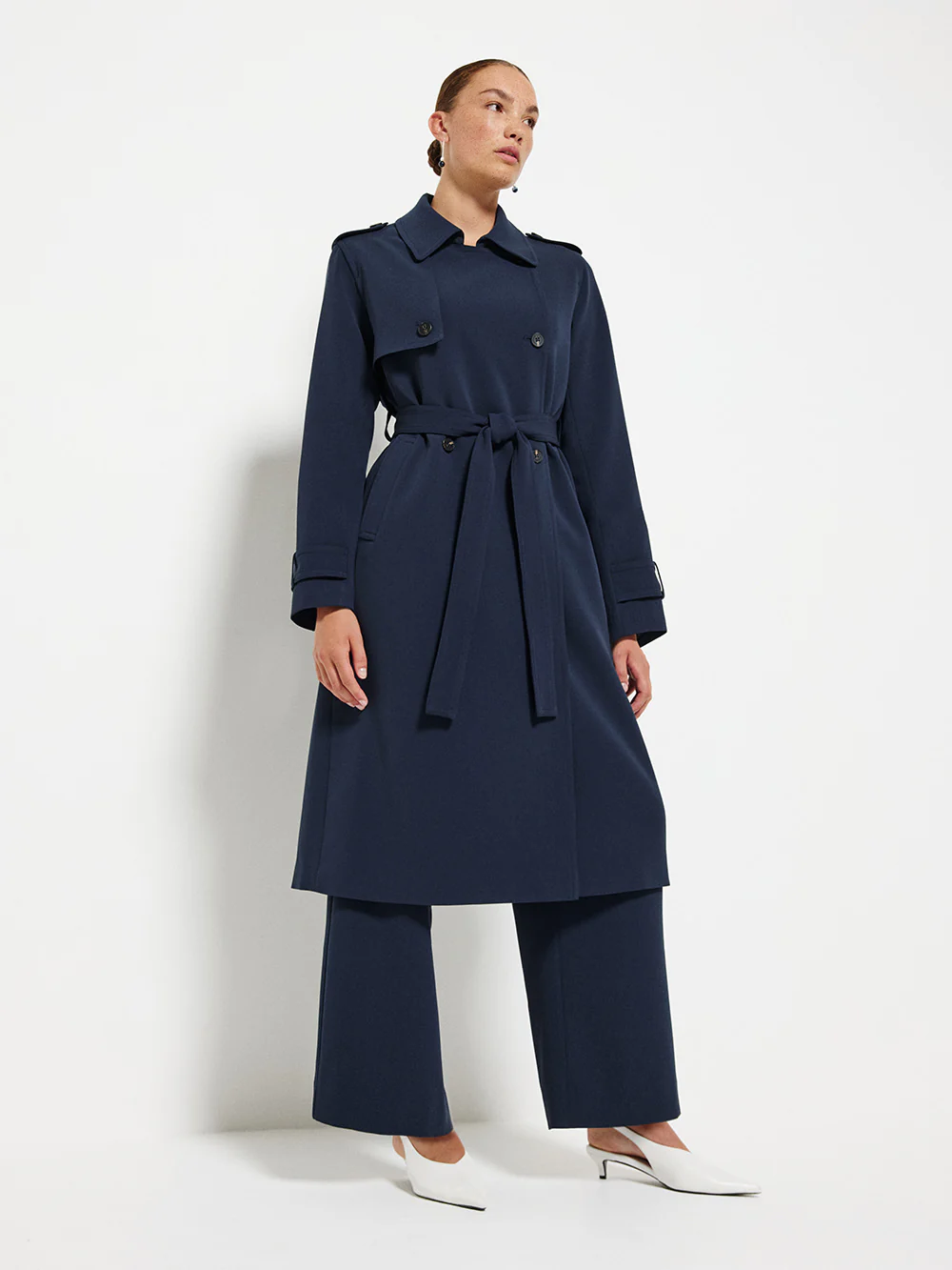 Myla Trench - Image 3
