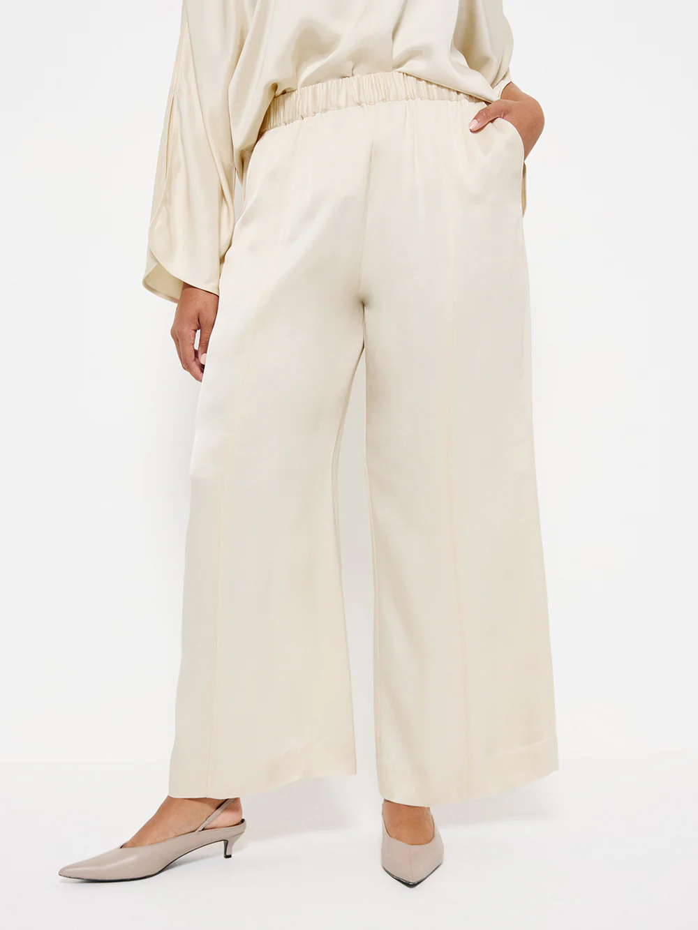 Pin Tuck Pull On Pant - Image 6